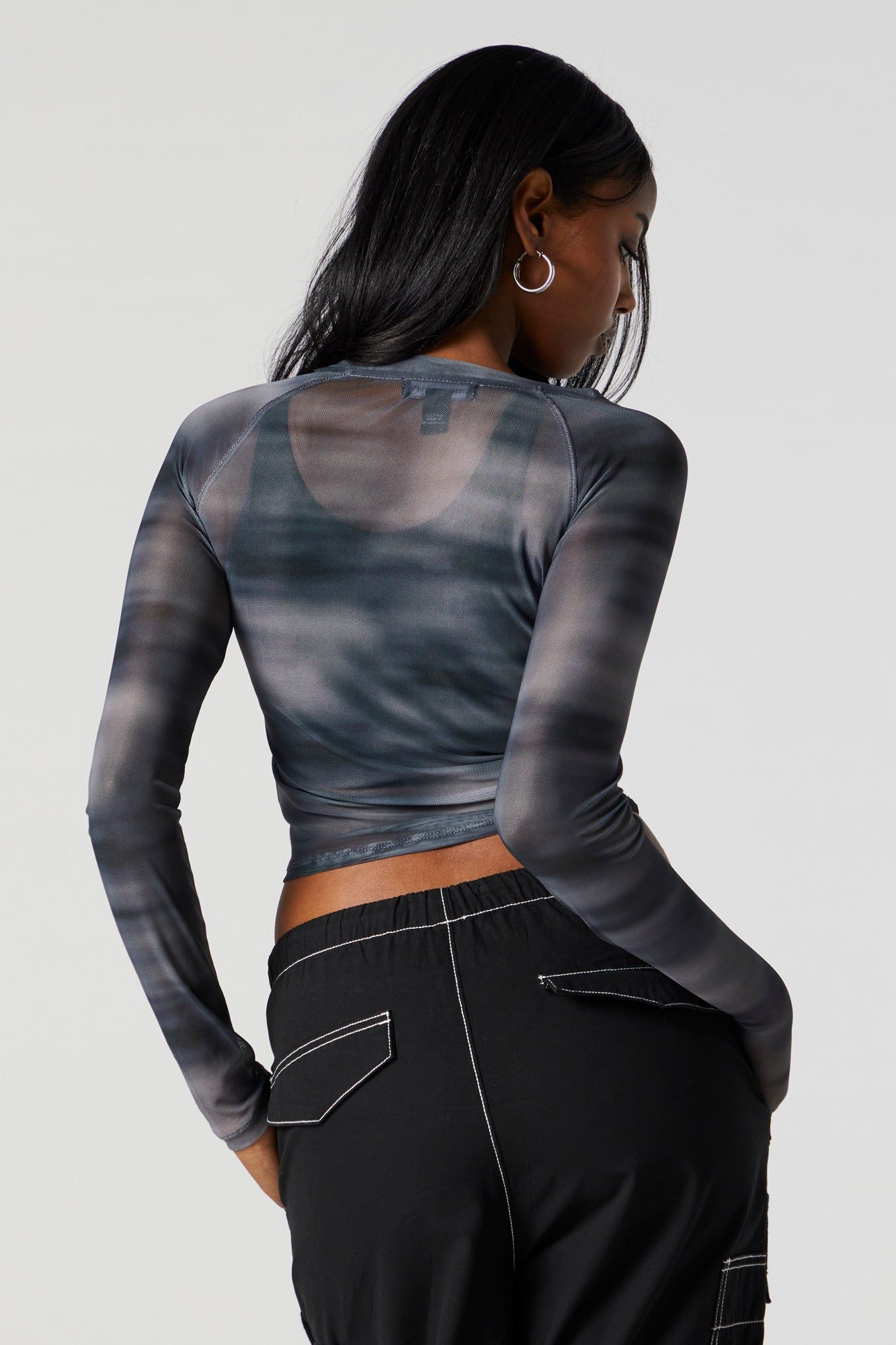 Haut en filet imprimé à manches longues sold by Urban Planet product image thumbnail 3