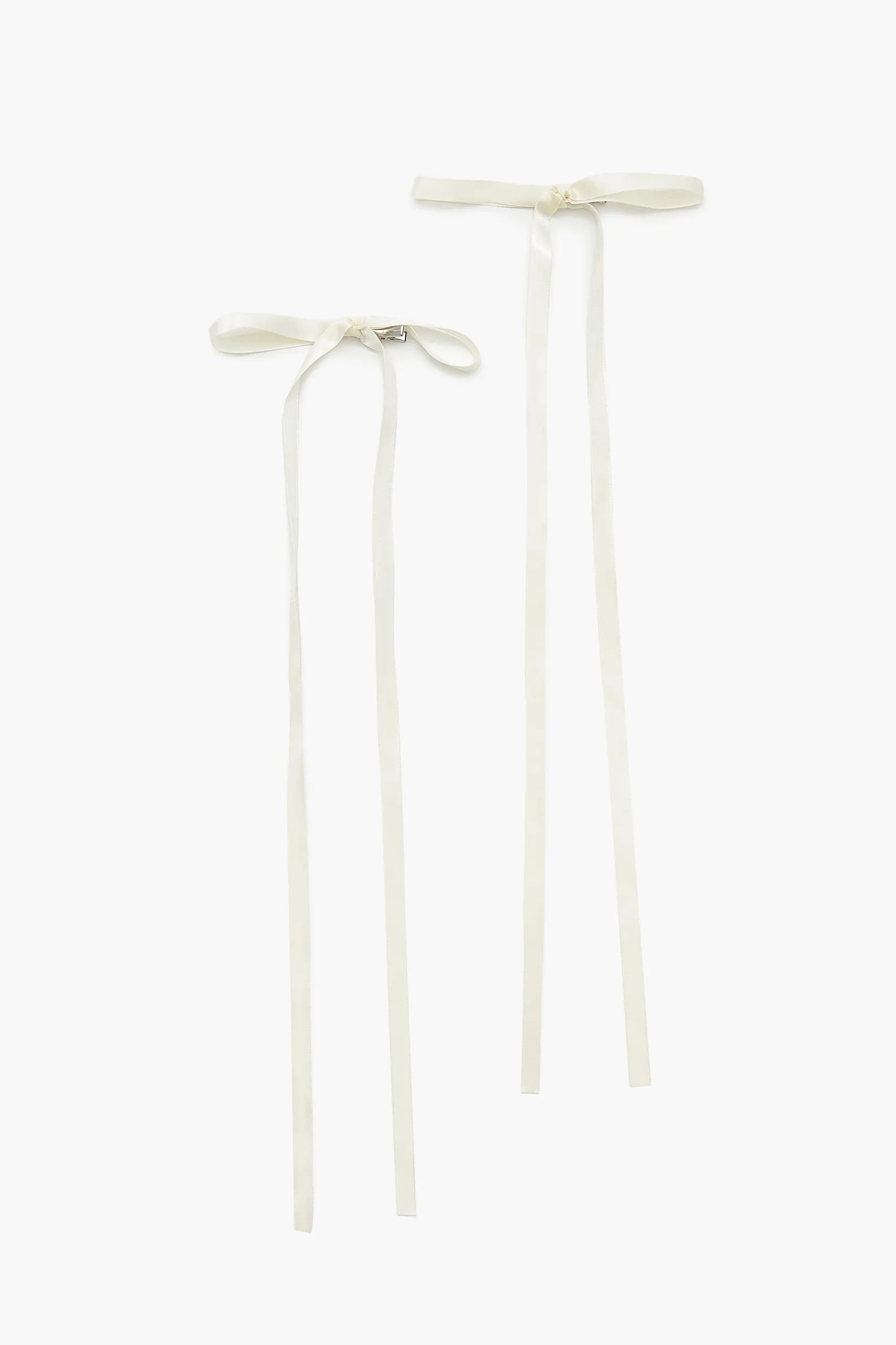 Bow Hair Clips (2 Pcs) sold by Urban Planet product image thumbnail 4