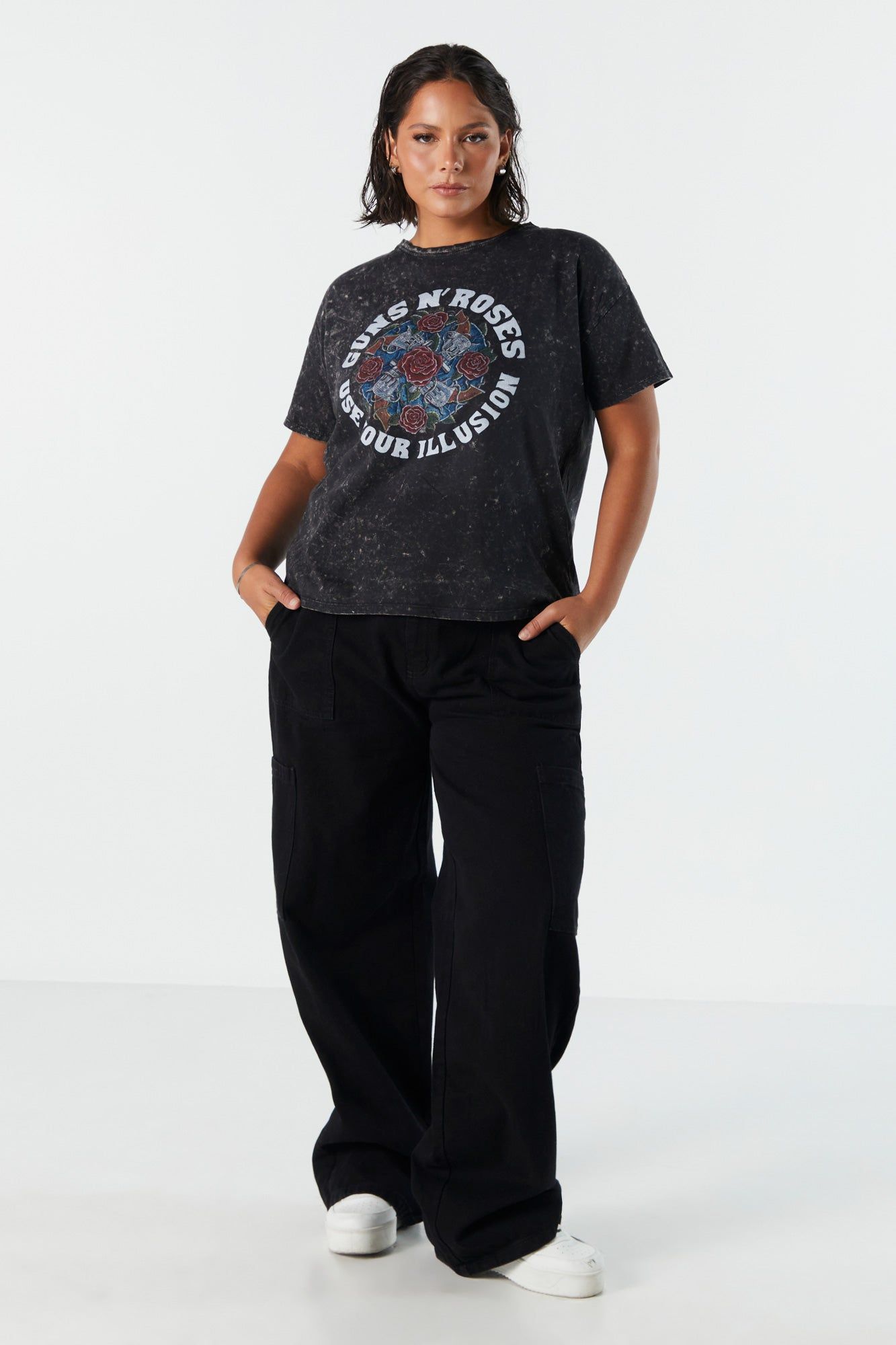 Guns n Roses Washed Graphic Boyfriend T-Shirt sold by Urban Planet product image thumbnail 3