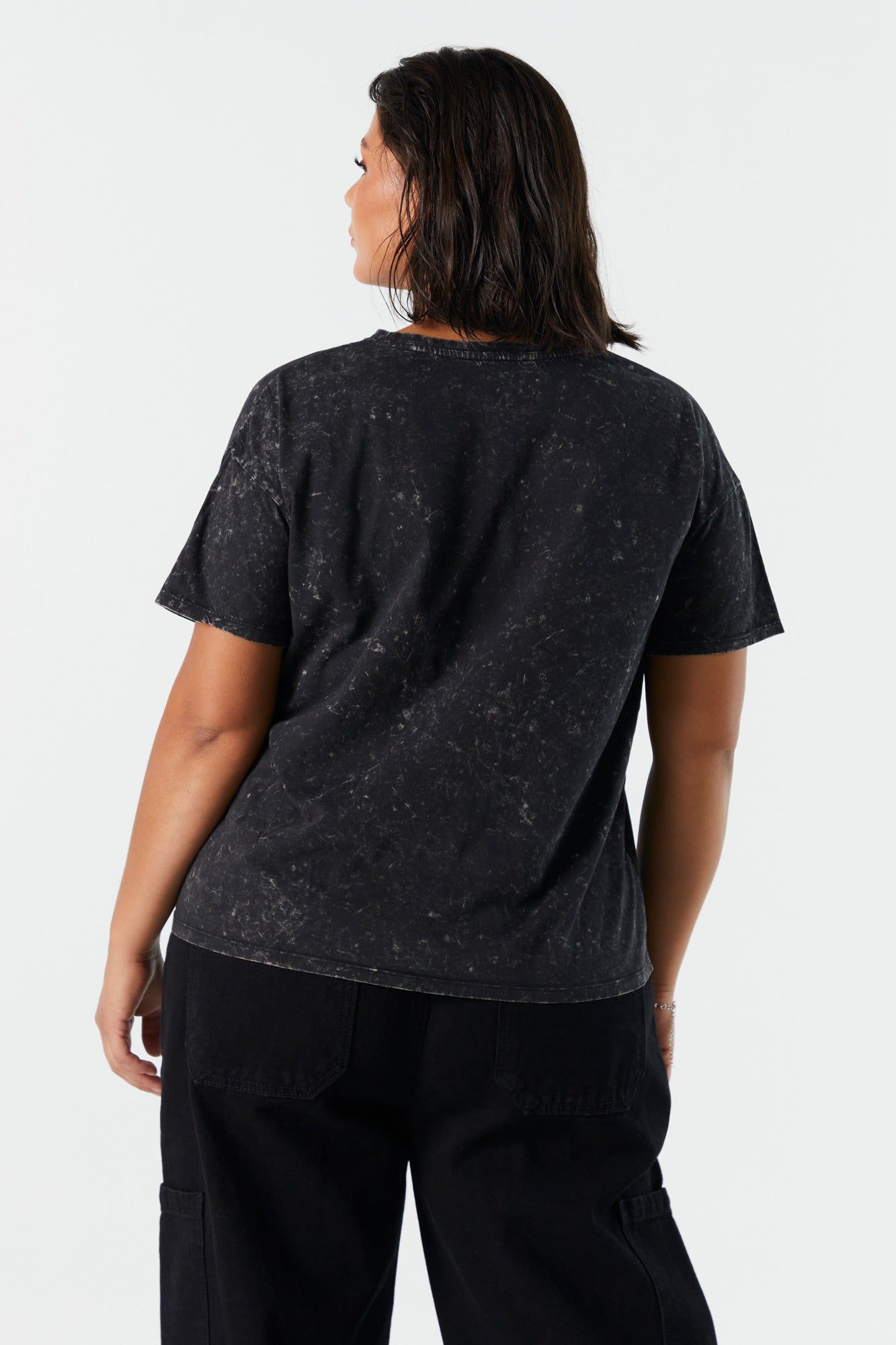 Guns n Roses Washed Graphic Boyfriend T-Shirt sold by Urban Planet product image thumbnail 2