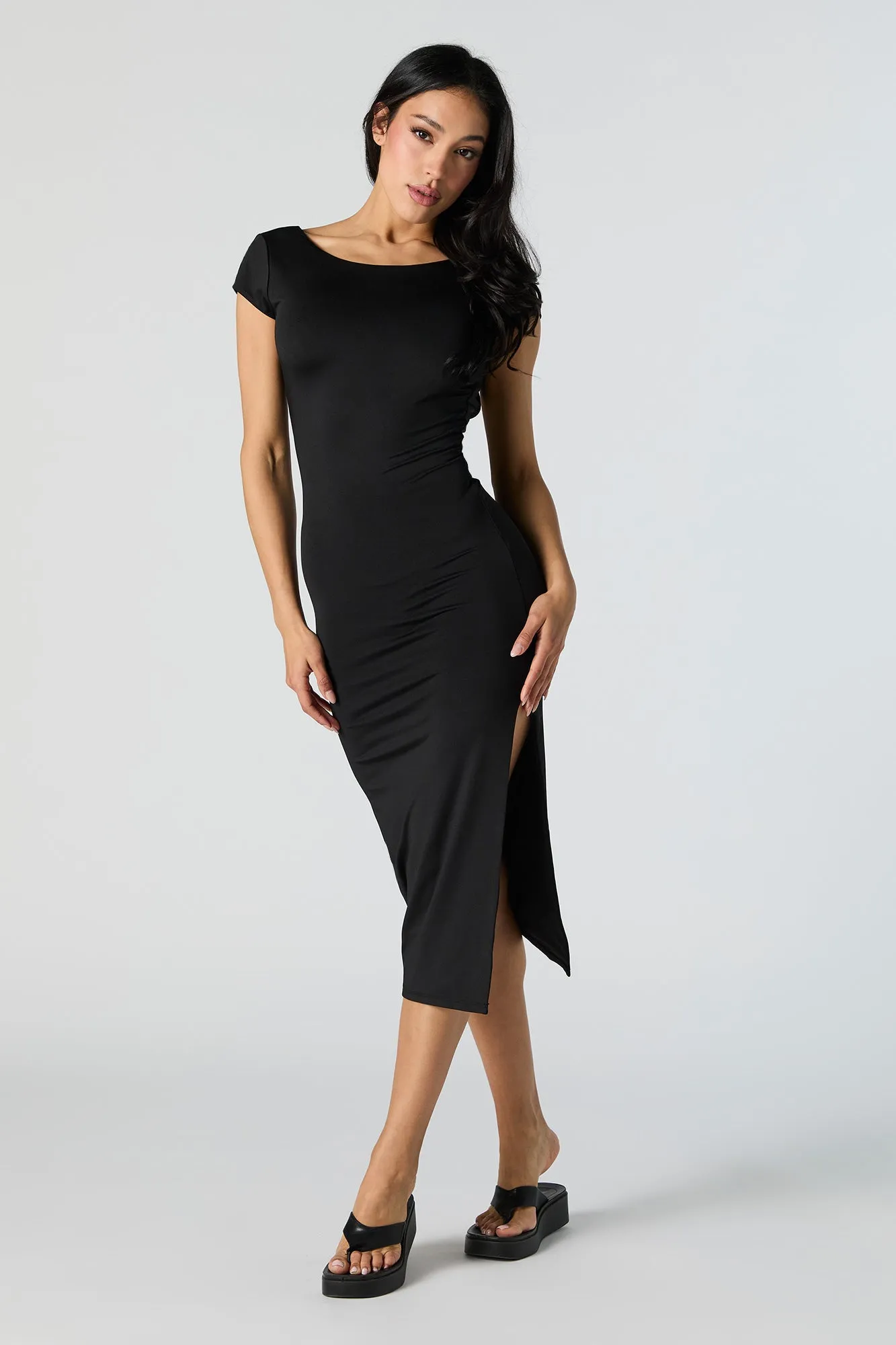 Robe midi profilée à dos ouvert avec fente sold by Urban Planet product image thumbnail 4