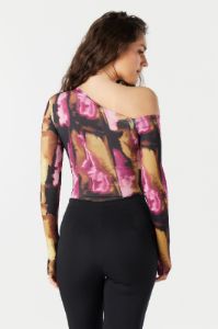 Maillot imprimé à épaule dénudée et manches longues sold by Urban Planet