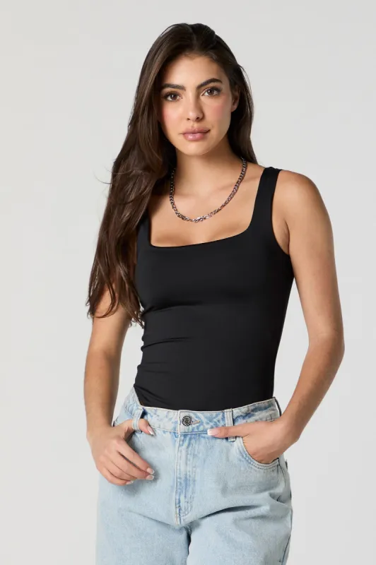 Maillot Profilé Sans Couture carrée sold by Urban Planet