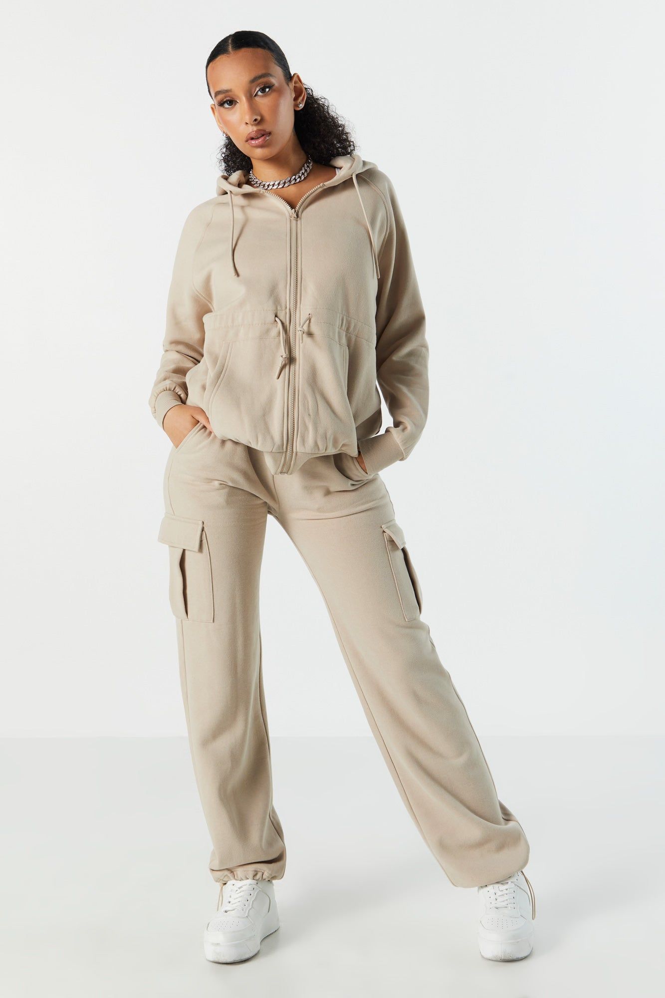Pantalon de jogging cargo en molleton sold by Urban Planet