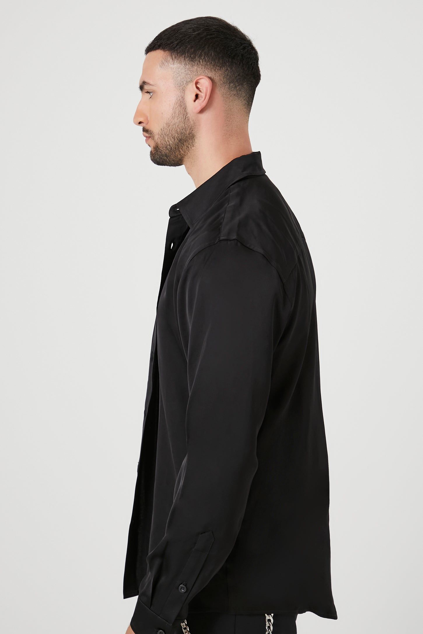 Haut boutonné en satin sold by Urban Planet product image thumbnail 2