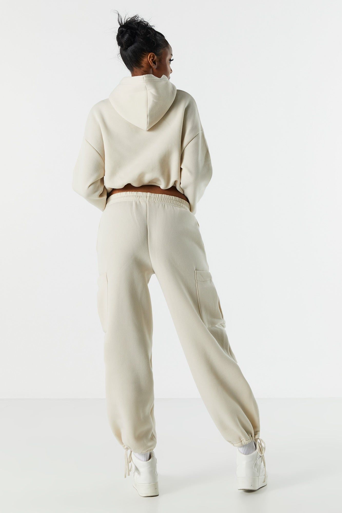 Pantalon de jogging cargo parachute en molleton sold by Urban Planet product image thumbnail 2