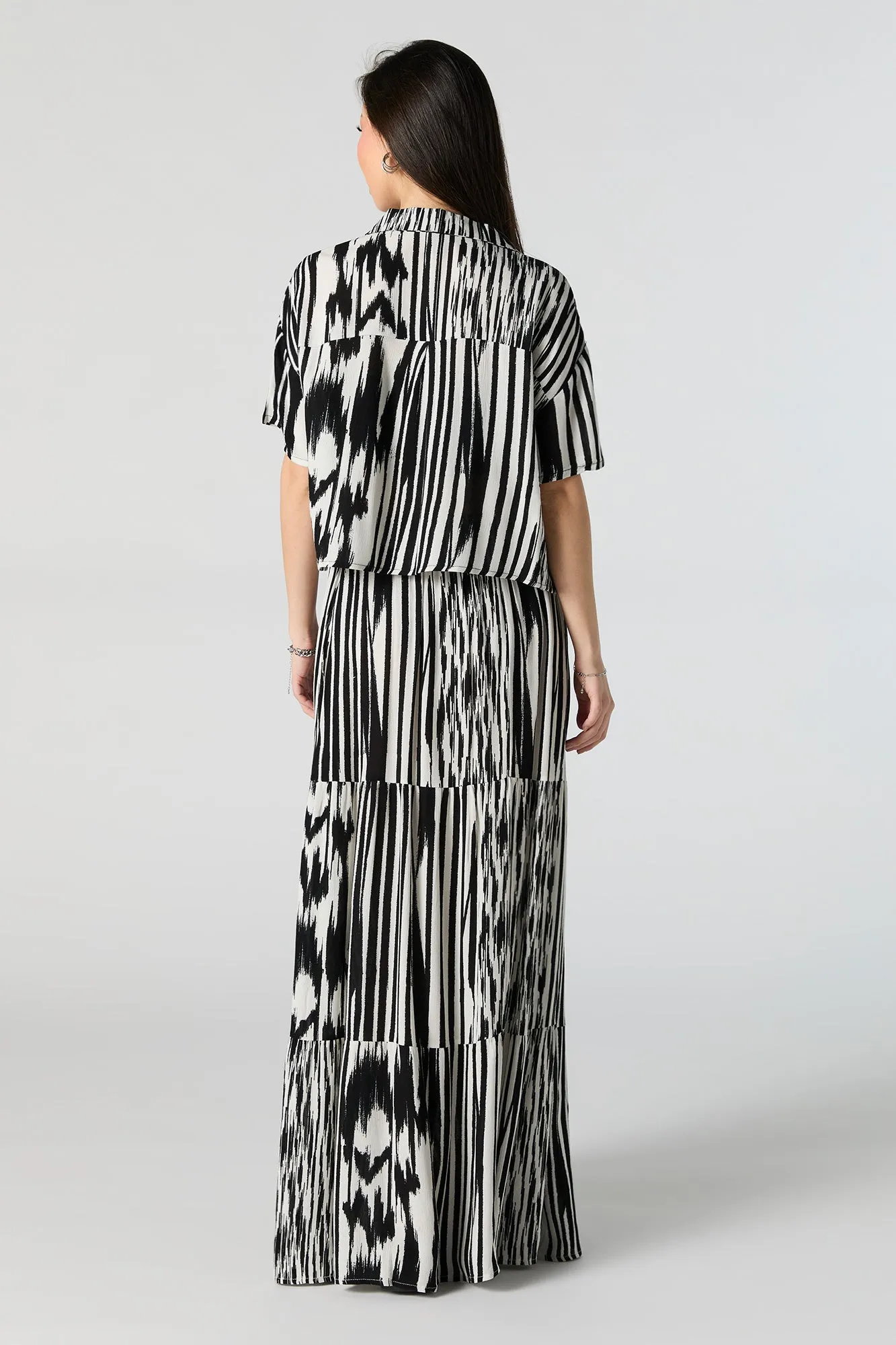 Jupe maxi rayé volantée avec fente sold by Urban Planet product image thumbnail 3