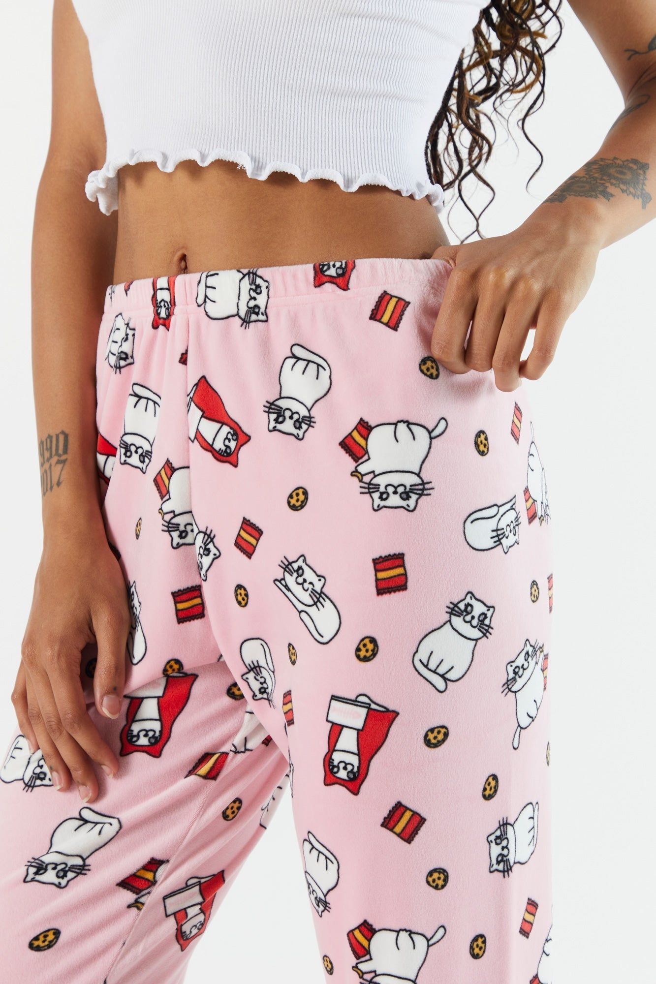 Kitten Present Print Velour Pajama Jogger sold by Urban Planet product image thumbnail 4