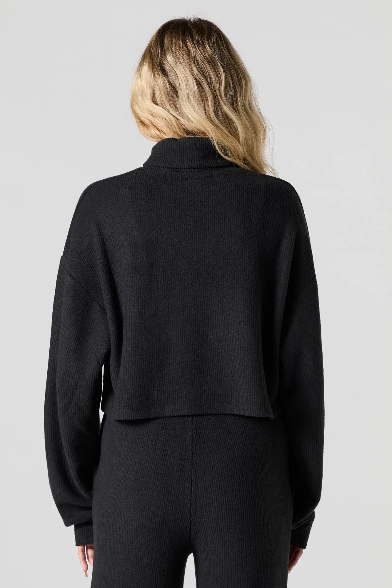 Col roulé écourté en tricot côtelé sold by Urban Planet product image thumbnail 5