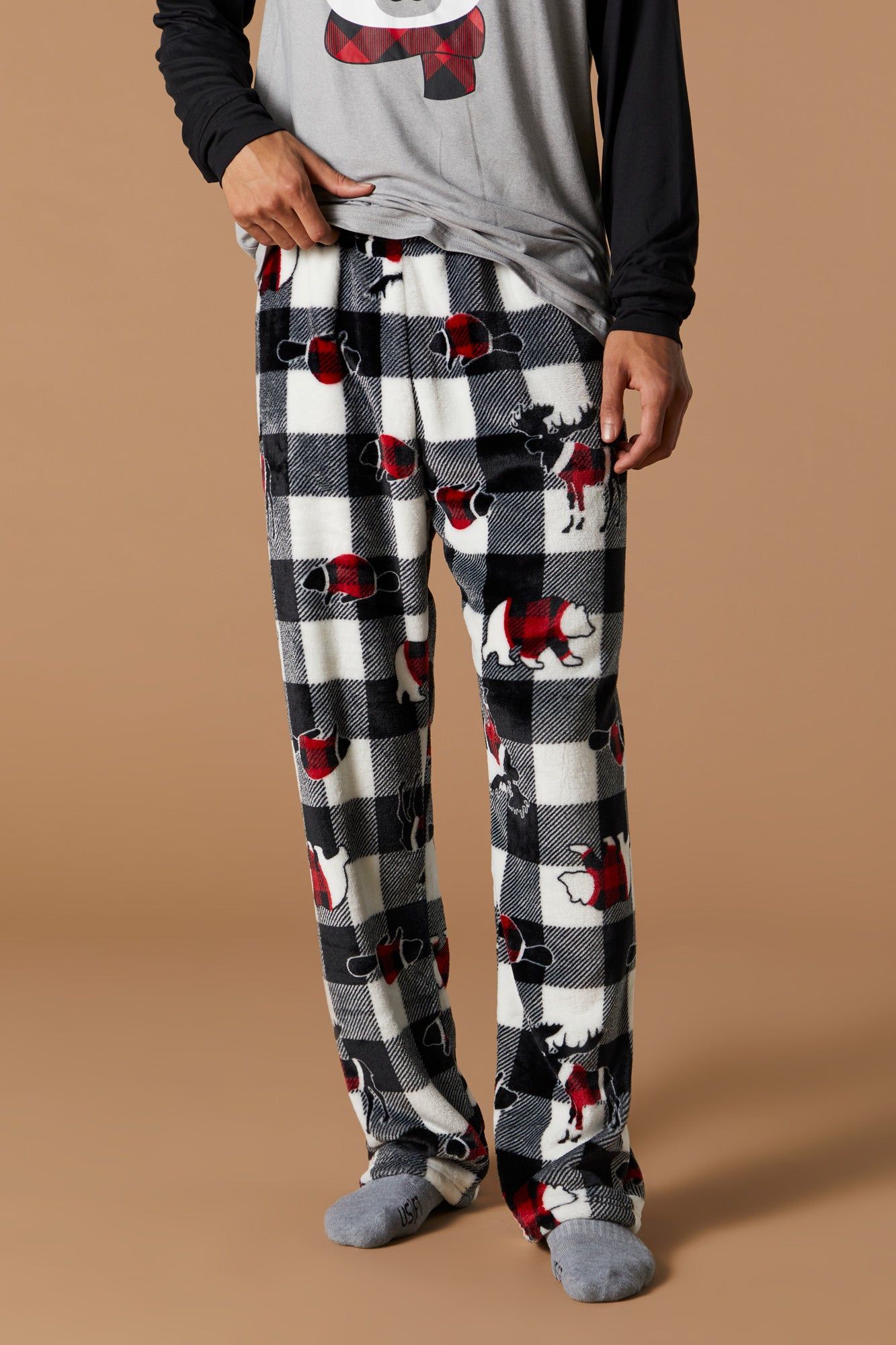 Fammy Jammies Plush 2 Piece Pajama Set sold by Urban Planet product image thumbnail 5