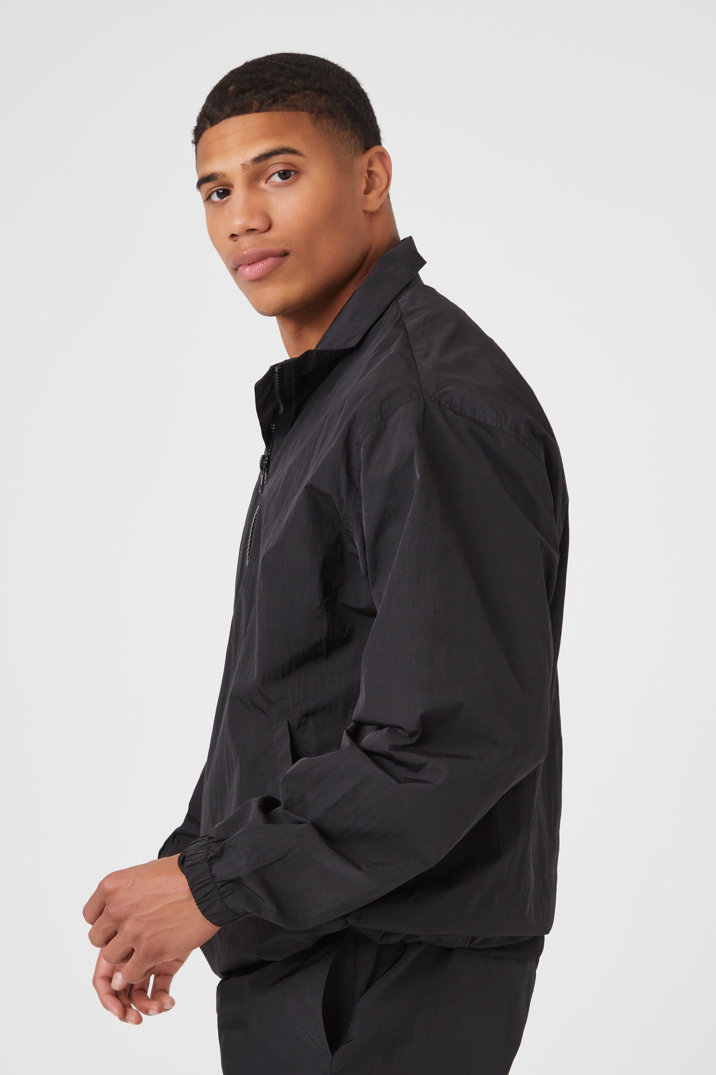 Coupe-vent à demi-glissière sold by Urban Planet product image thumbnail 2