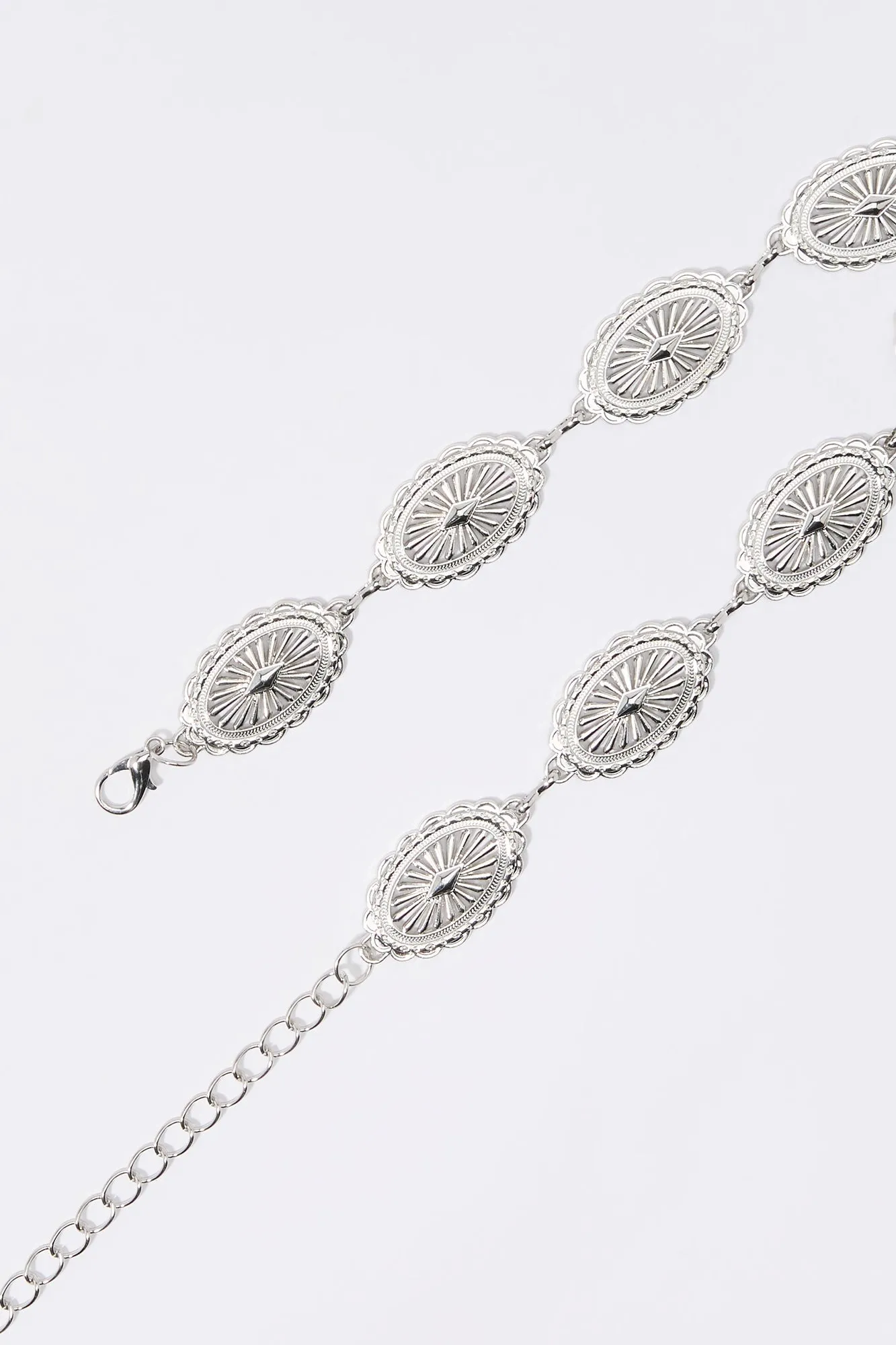 Western Oval Chain Belt sold by Urban Planet product image thumbnail 2