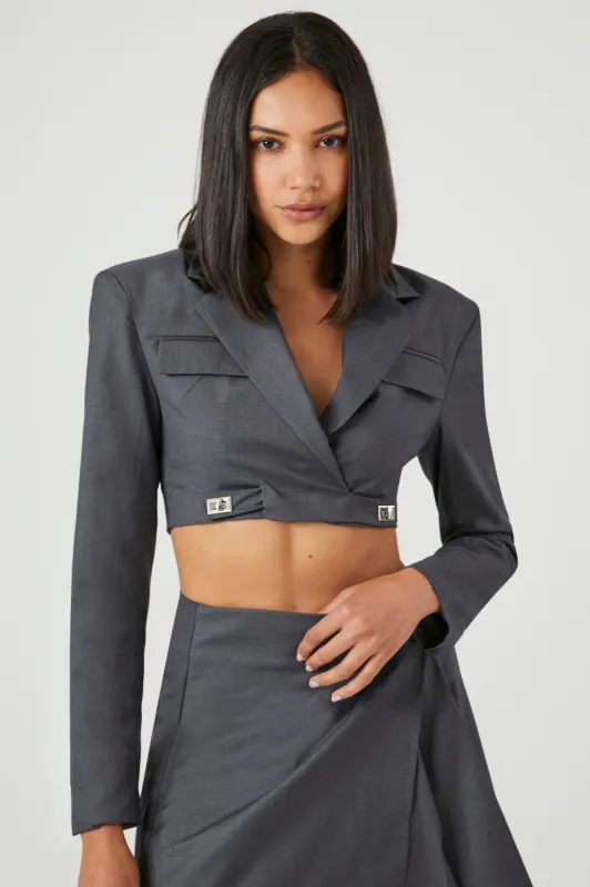 Blazer court avec col cranté sold by Urban Planet