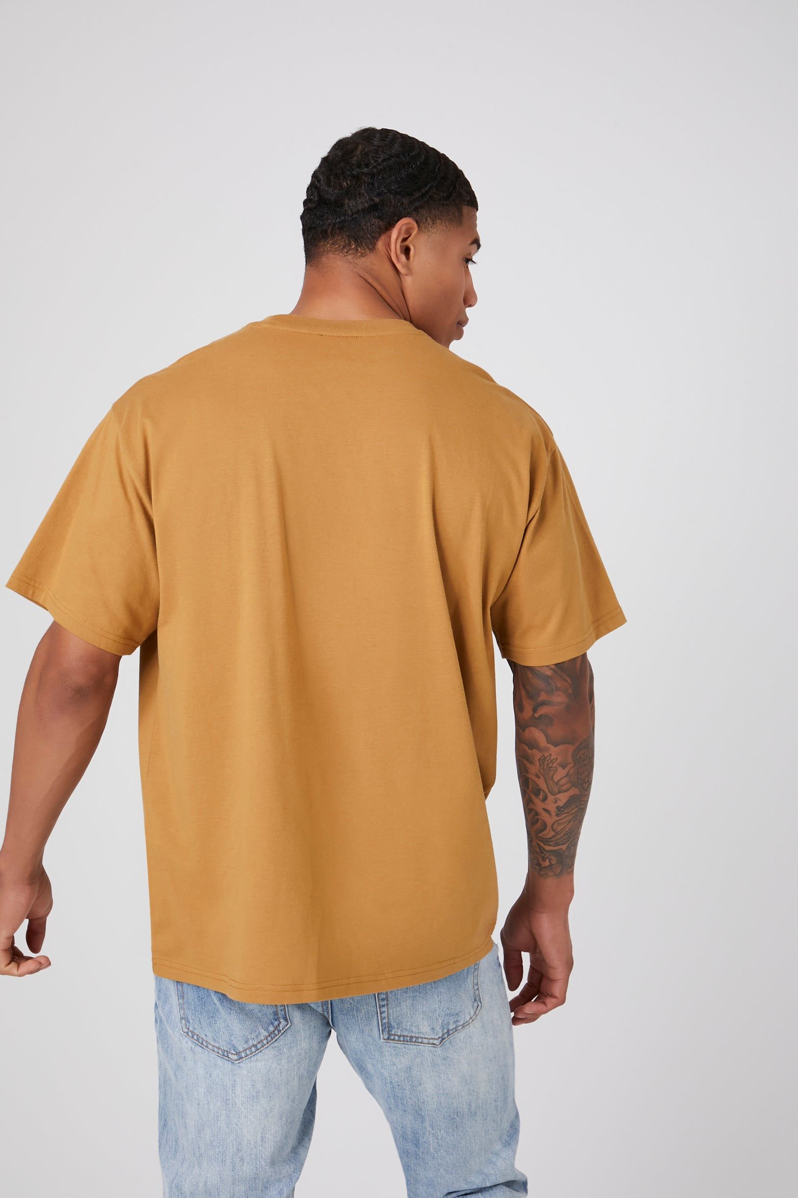 T-shirt à imprimé Magic Happens sold by Urban Planet product image thumbnail 4