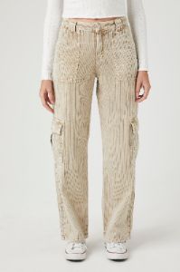 Pantalon cargo en velours côtelé sold by Urban Planet