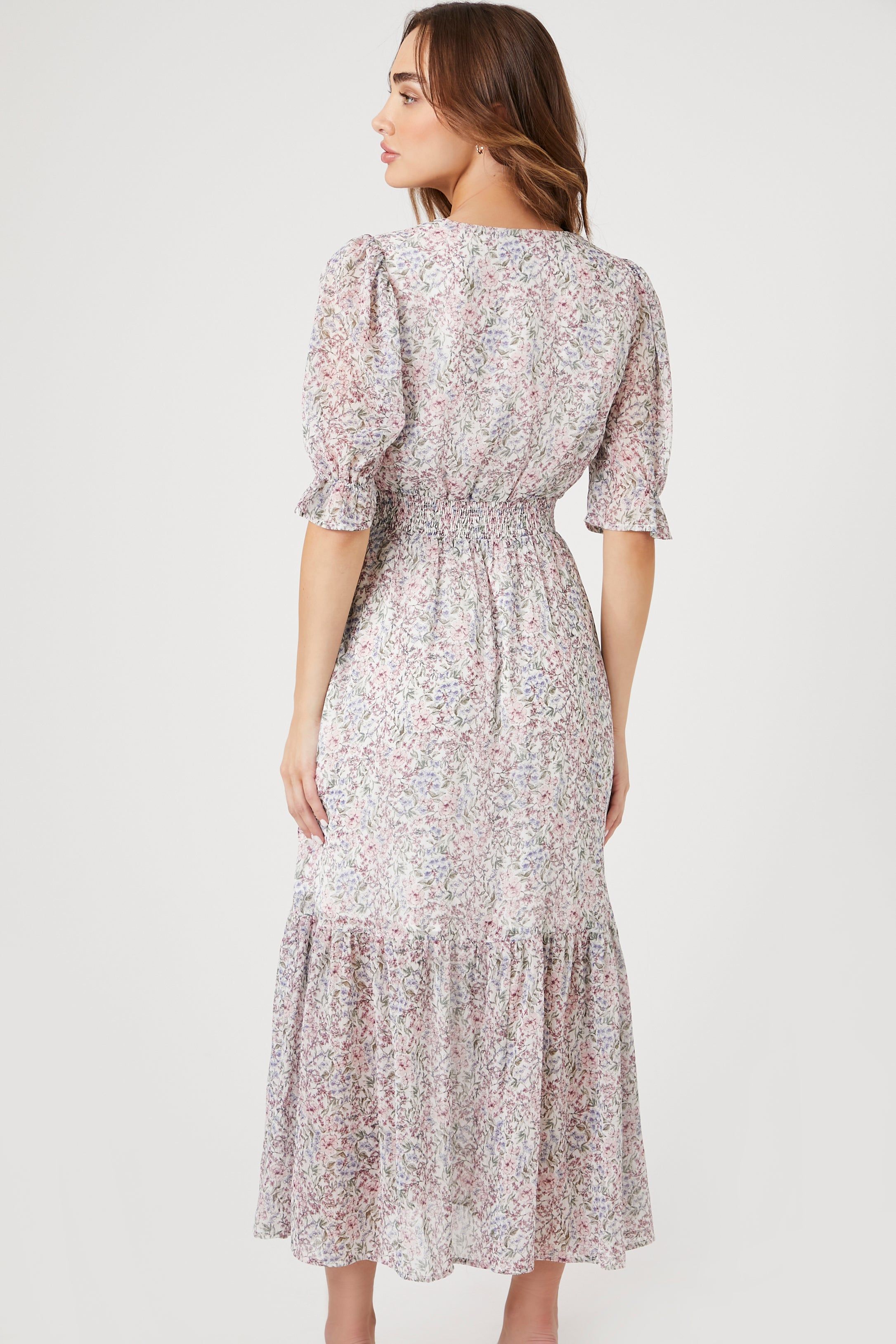 Robe midi en chiffon fleuri avec fente sold by Urban Planet product image thumbnail 3