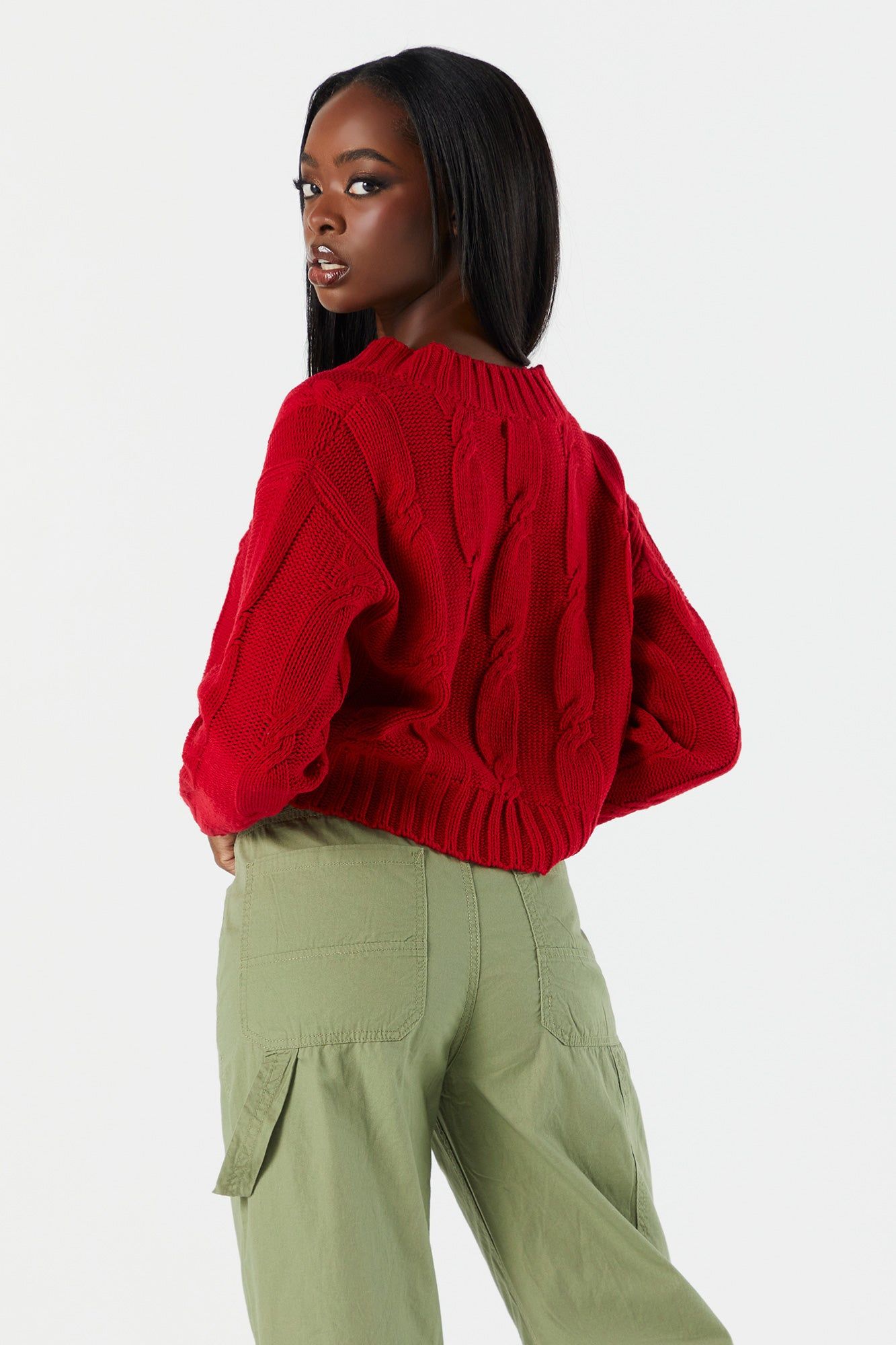 Chandail en tricot torsadé avec encolure en V sold by Urban Planet product image thumbnail 11