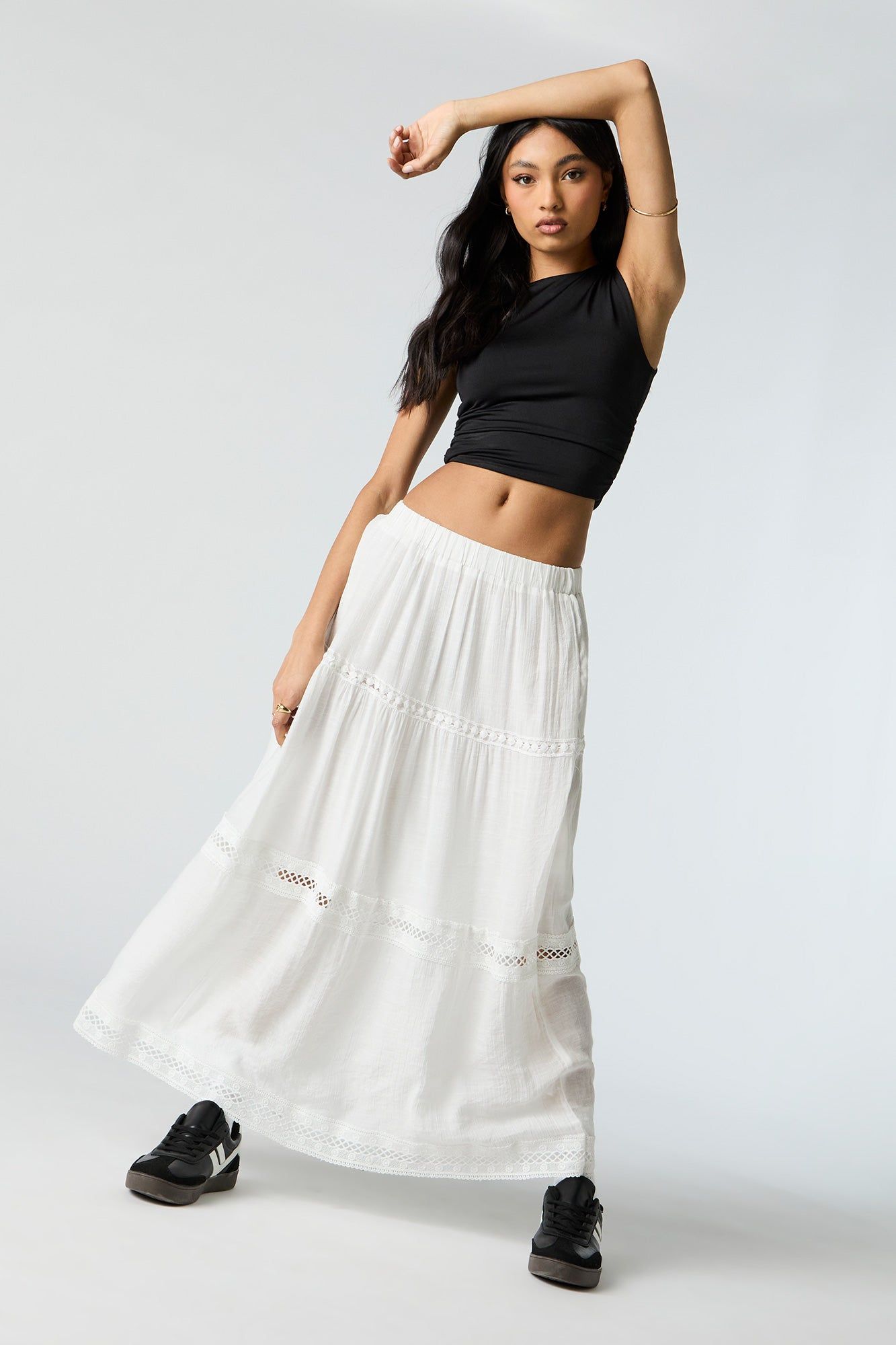 Jupe midi volantée avec ourlet crocheté sold by Urban Planet product image thumbnail 2