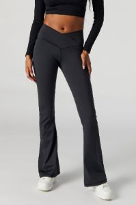 Pantalon Active à jambe évasée sold by Urban Planet