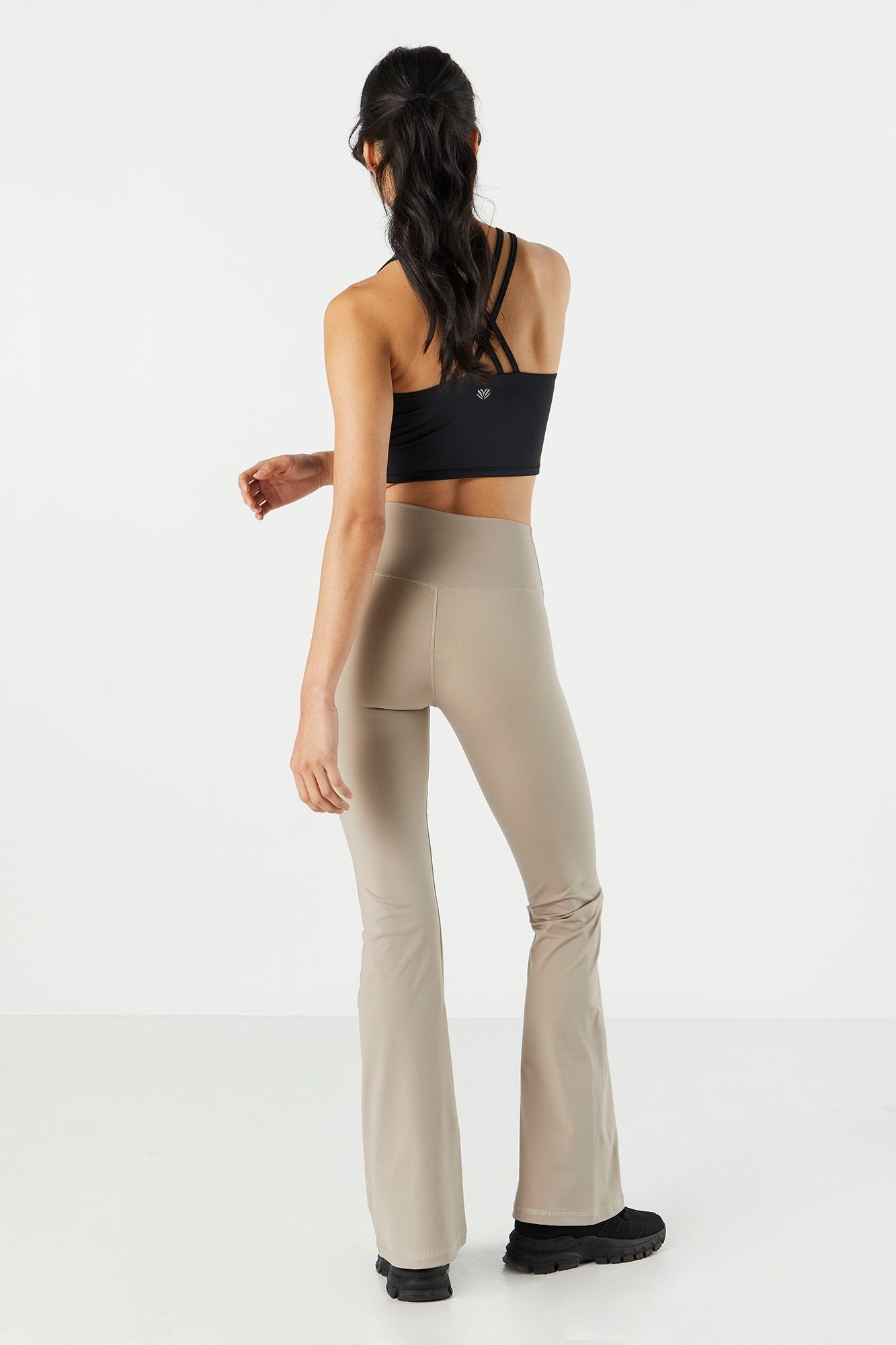 Pantalon à jambe évasée avec surplis sold by Urban Planet product image thumbnail 3