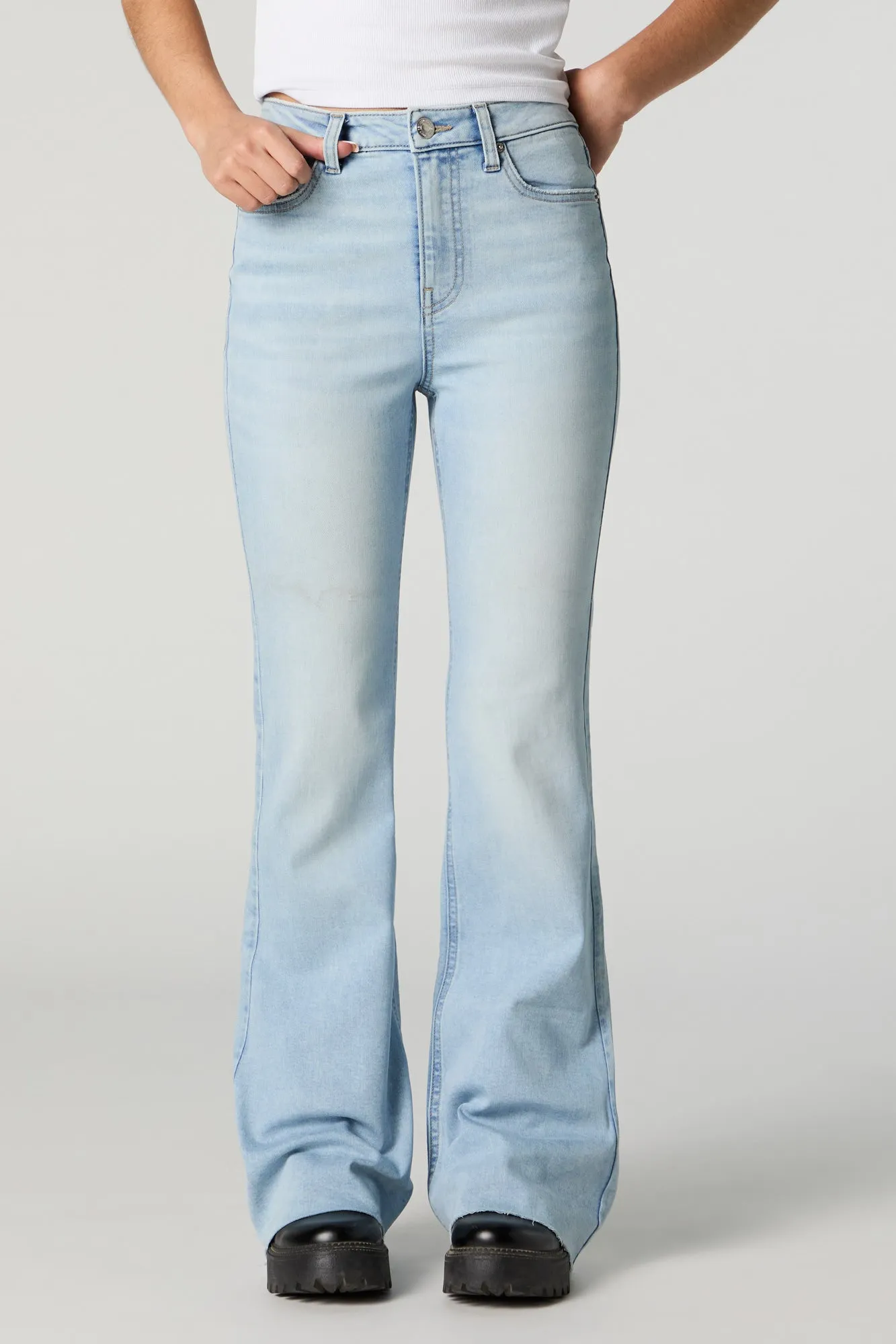 Austin Light Vintage Wash High-Rise Flare Jean sold by Urban Planet product image thumbnail 3