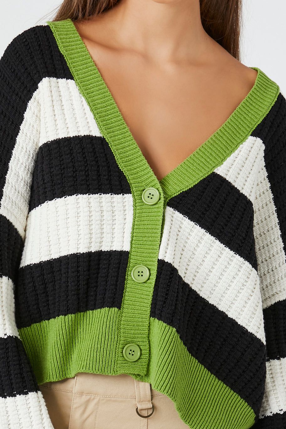 Cardigan boutonné en tricot rayé sold by Urban Planet product image thumbnail 5