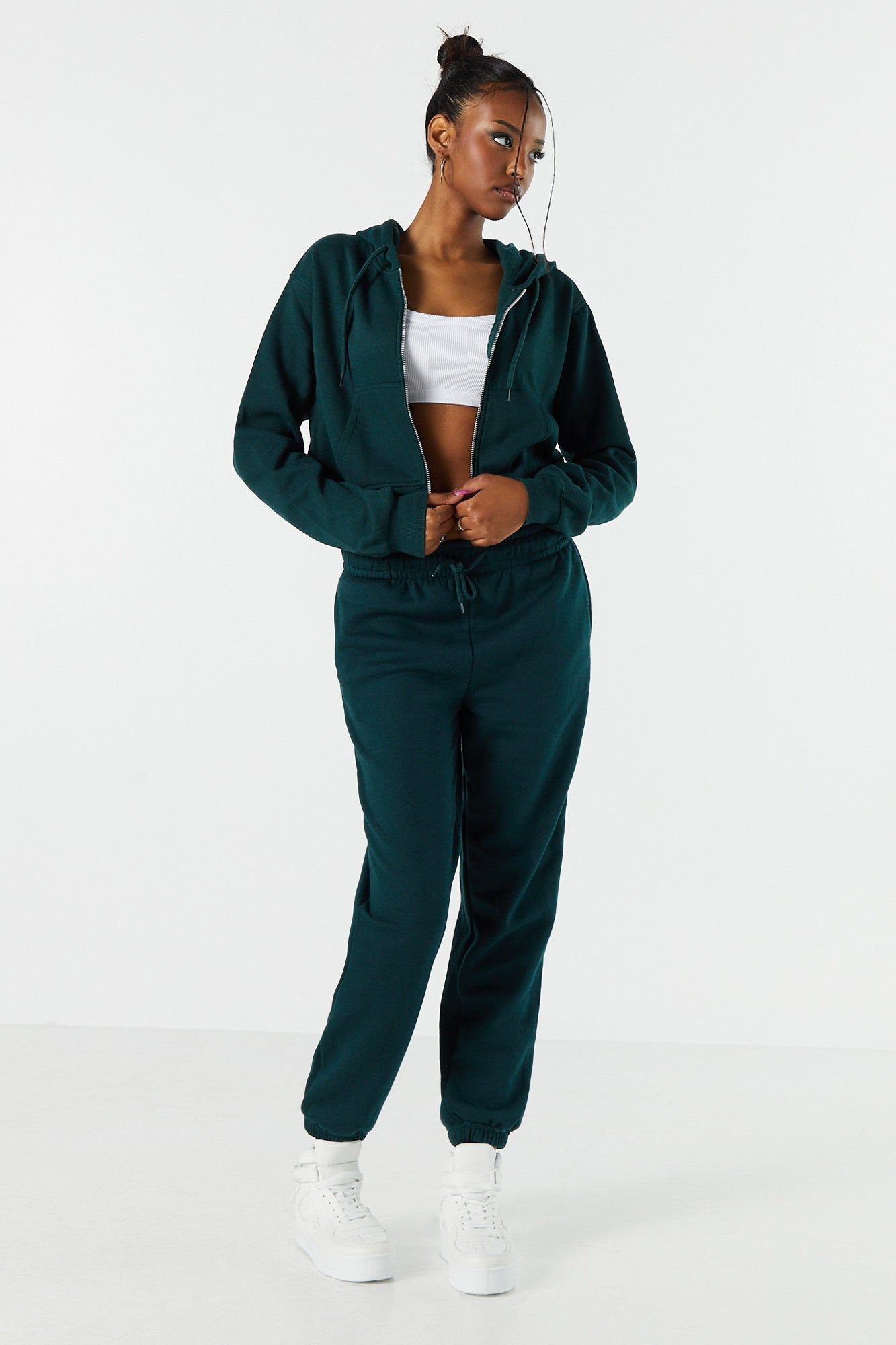 Coloré Haut court à capuchon en molleton avec fermeture à glissière sold by Urban Planet product image thumbnail 5