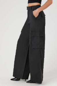 Pantalon cargo à jambe large sold by Urban Planet