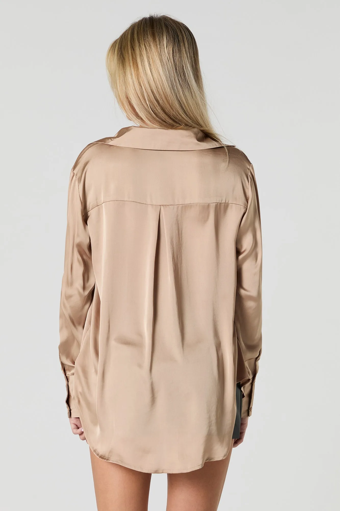 Haut boutonné en satin sold by Urban Planet product image thumbnail 2