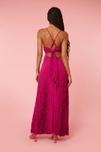 Robe maxi plissée avec découpes sold by Urban Planet