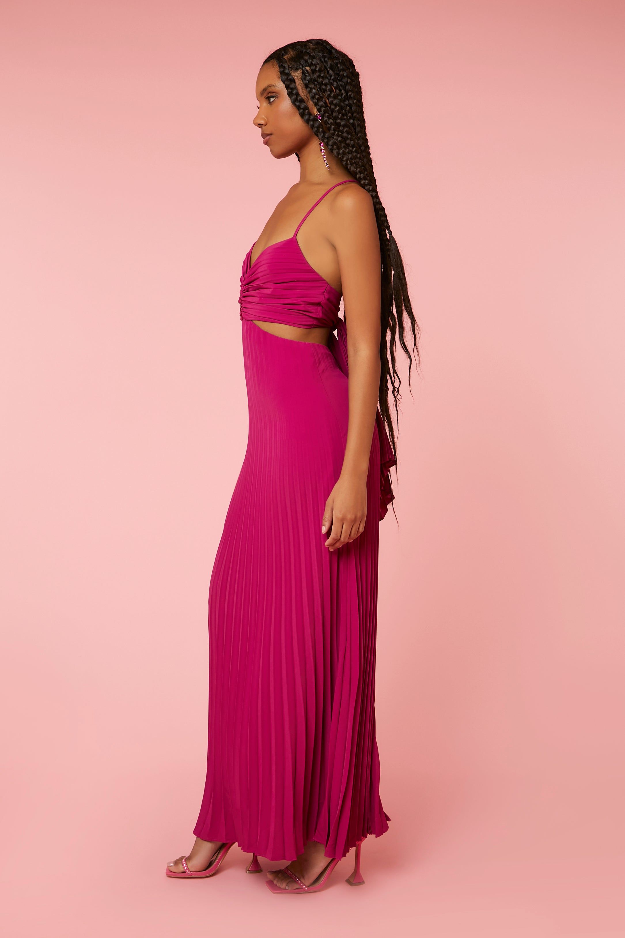 Robe maxi plissée avec découpes sold by Urban Planet product image thumbnail 2