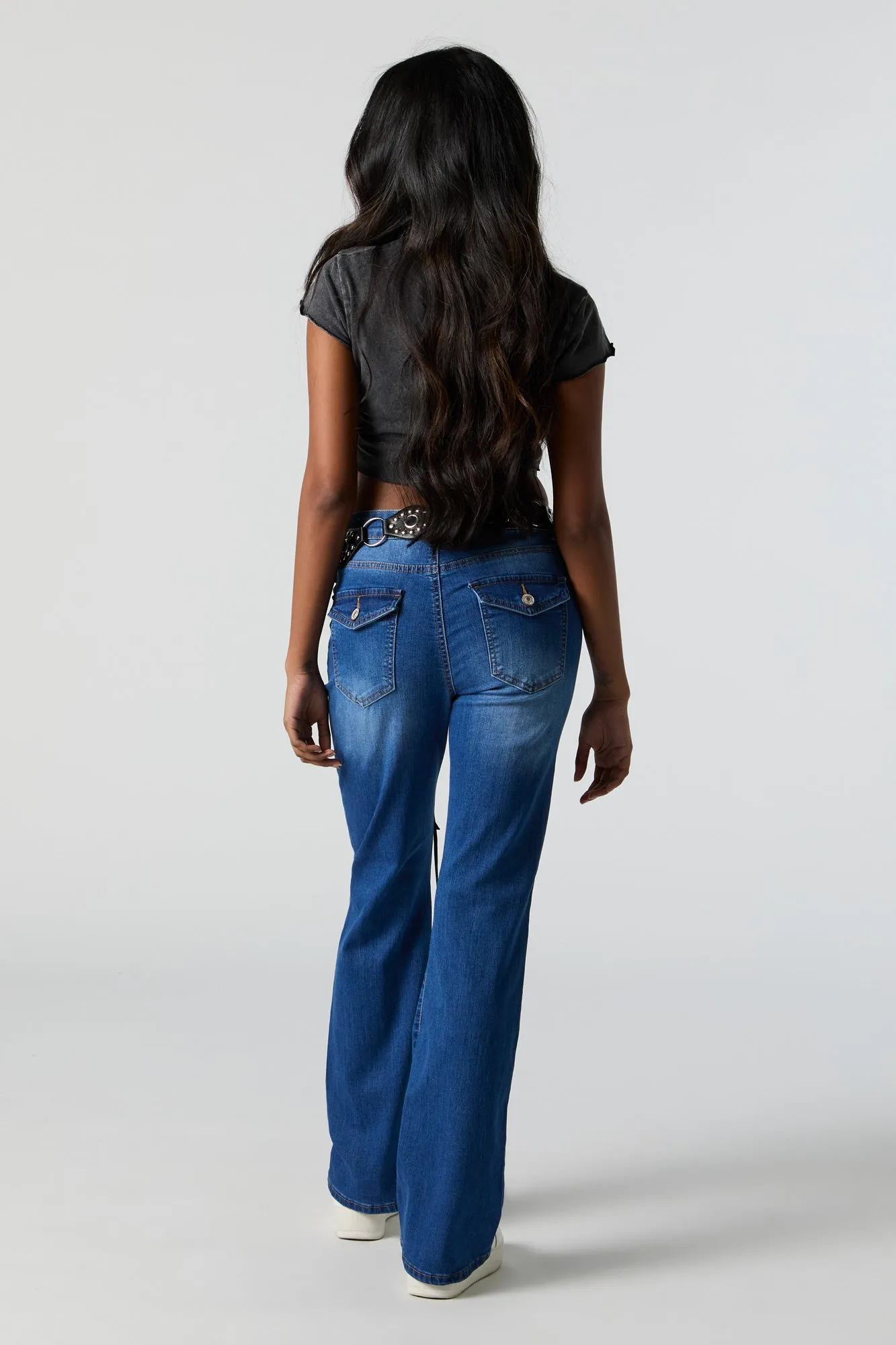 Jean à jambe évasée délavé pâle à taille haute sold by Urban Planet product image thumbnail 3