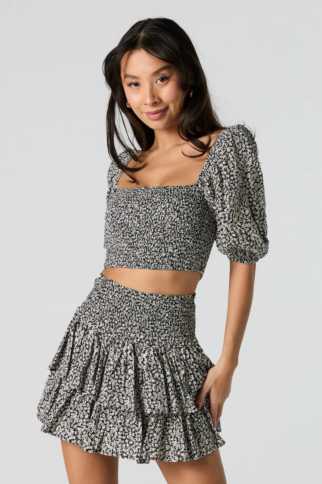 Minijupe volantée smockée fleurie sold by Urban Planet