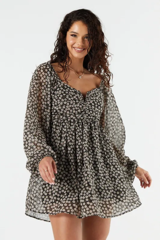 Minirobe à manches longues, encolure en cur et imprimé floral made by Urban Planet