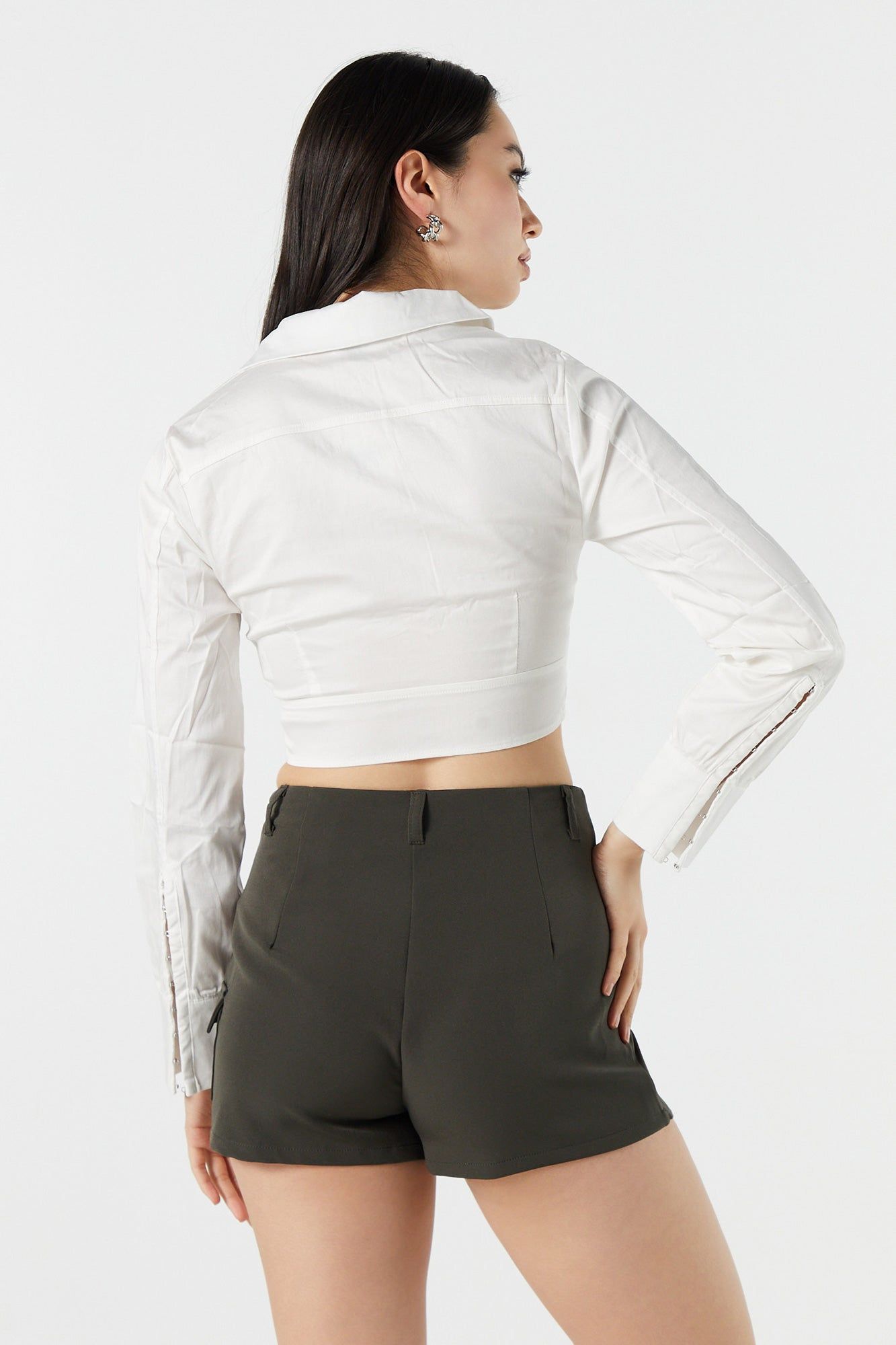 Jupe-short avec poches multiples sold by Urban Planet product image thumbnail 2