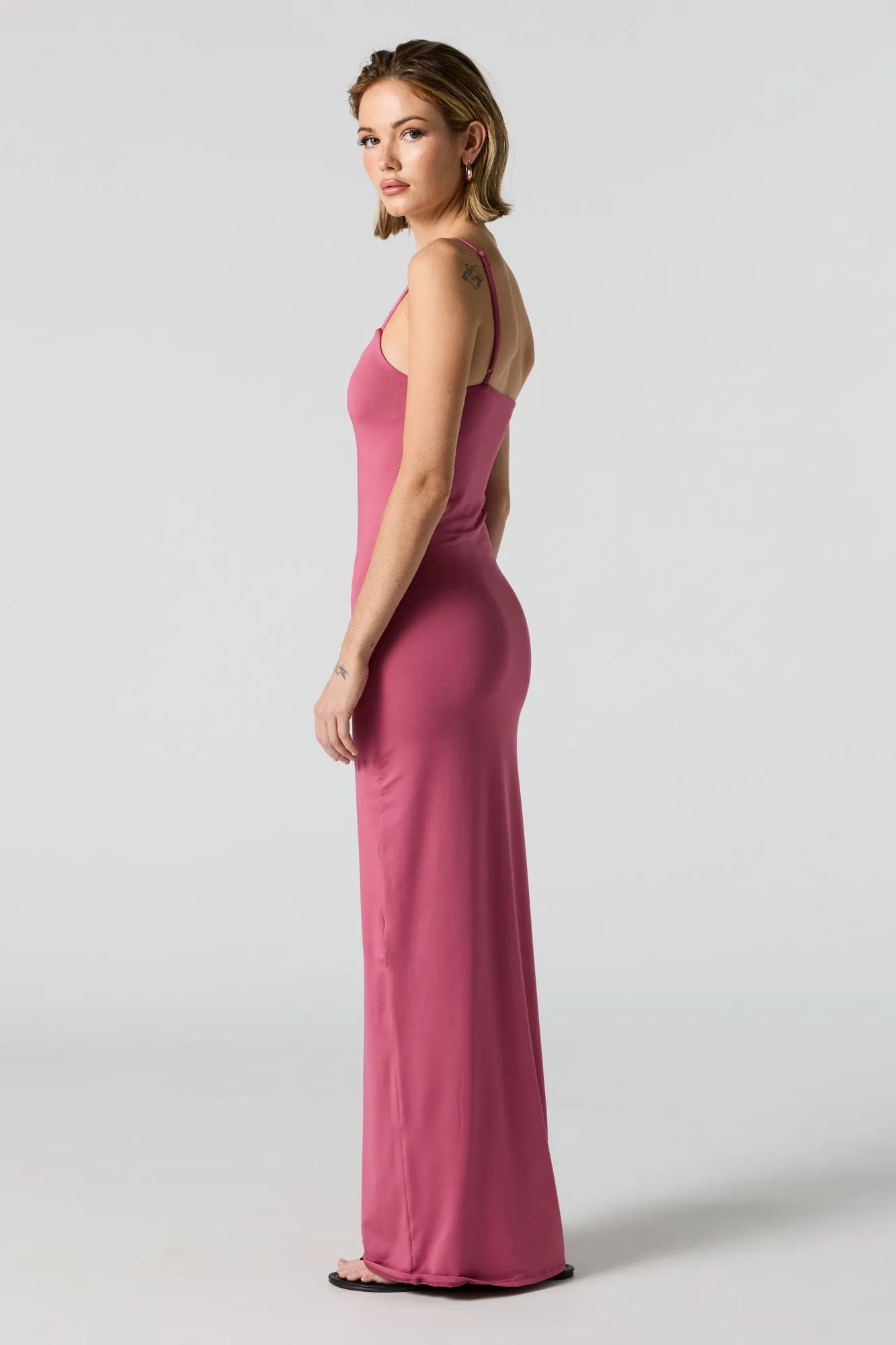 Robe maxi profilée à encolure arrondie sold by Urban Planet product image thumbnail 5