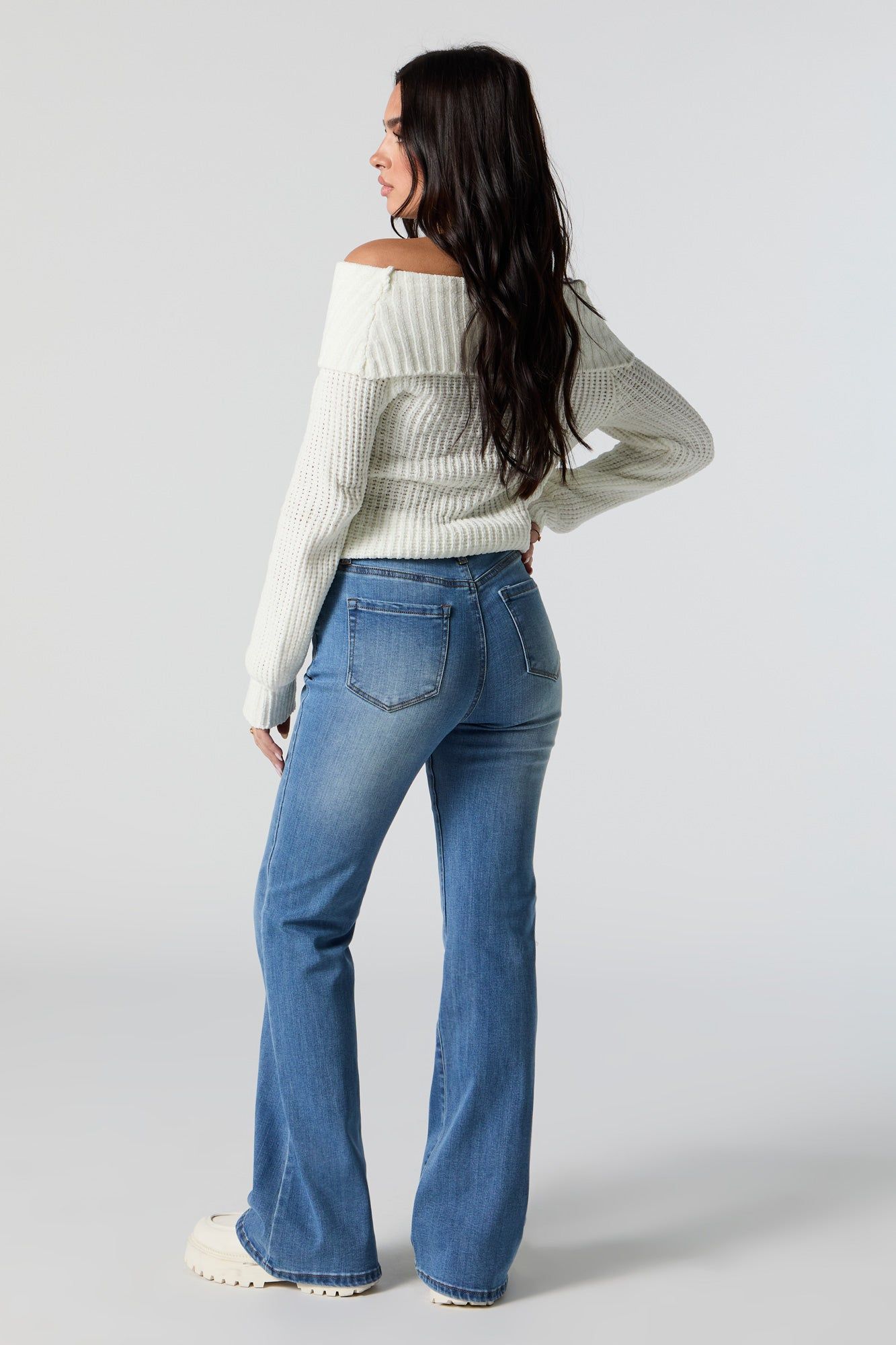 Jean évasé à taille haute lavé moyen Austin sold by Urban Planet product image thumbnail 3