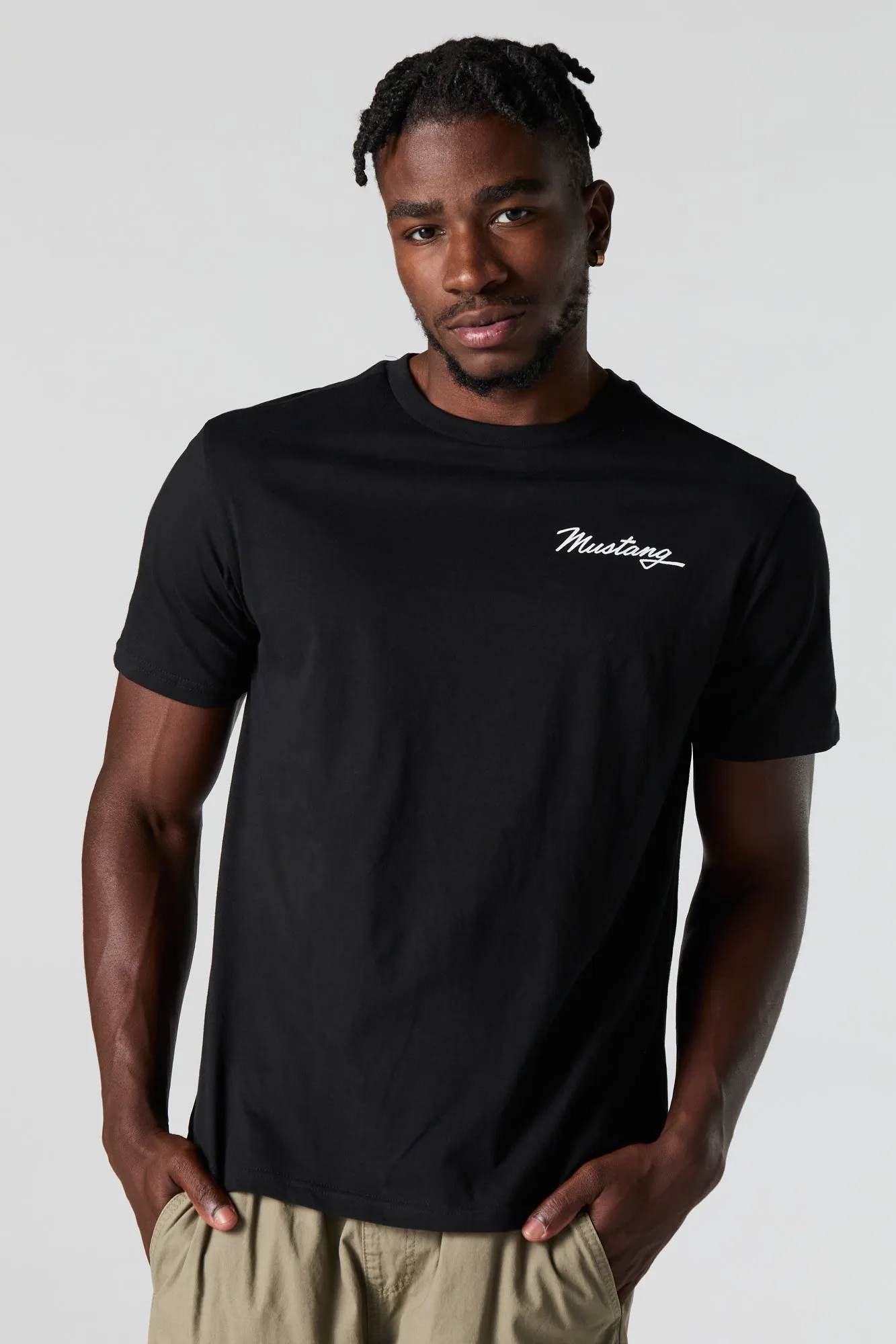 T-shirt à imprimé Ford Mustang sold by Urban Planet product image thumbnail 2