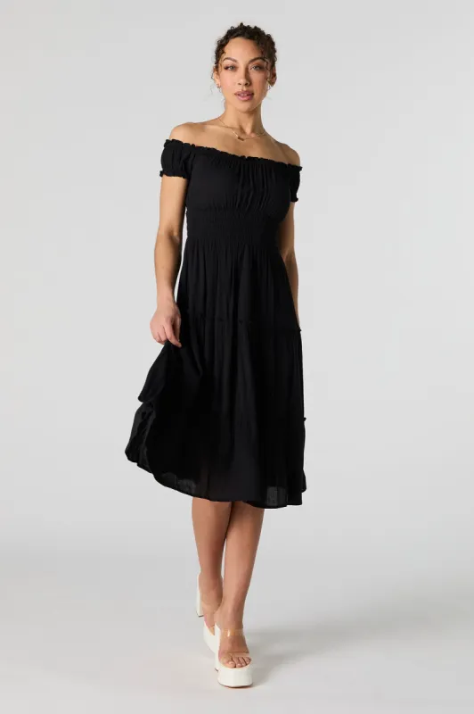 Robe volantée smockée à épaules dénudées sold by Urban Planet