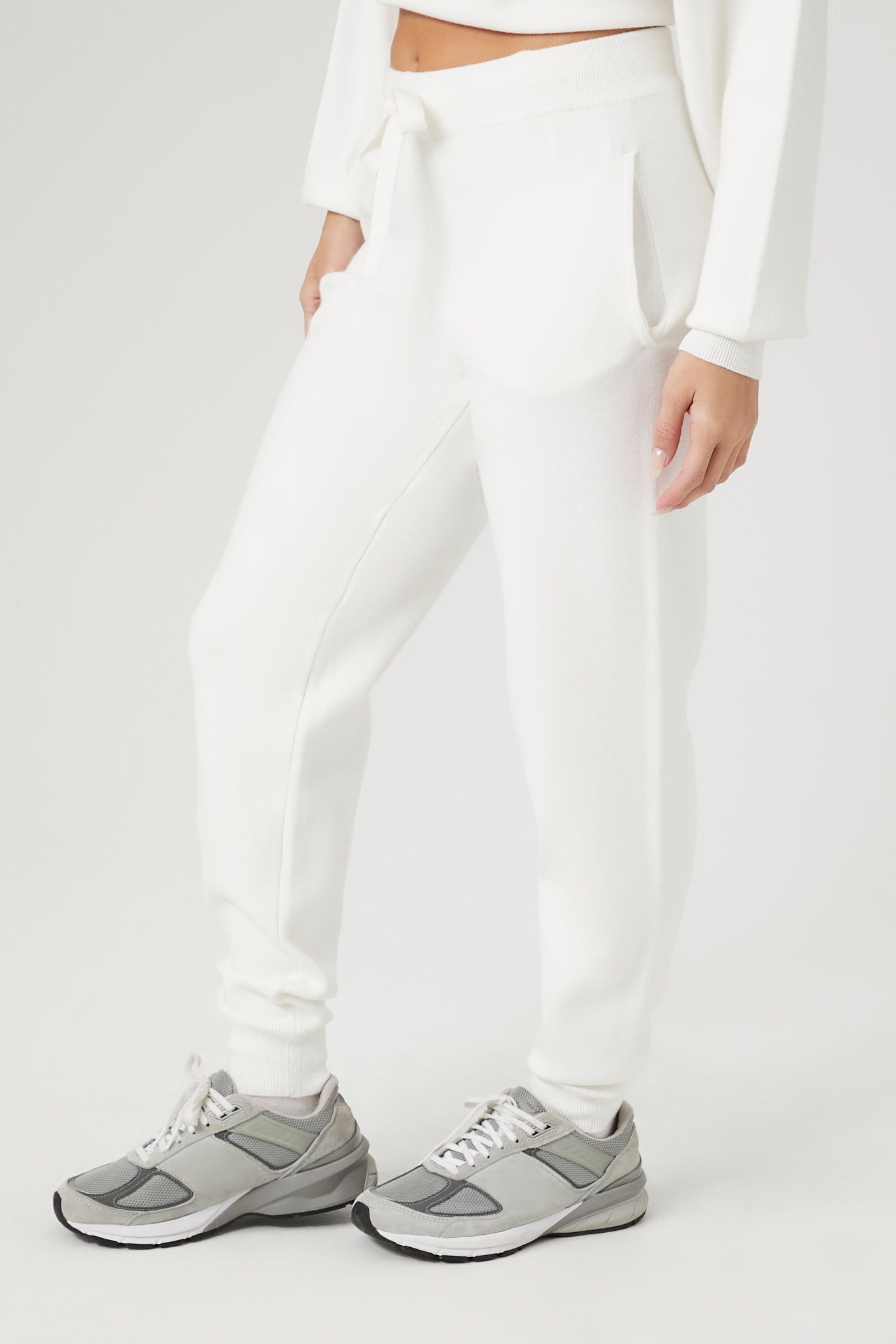 Jogger en tricot à taille coulissante sold by Urban Planet product image thumbnail 4