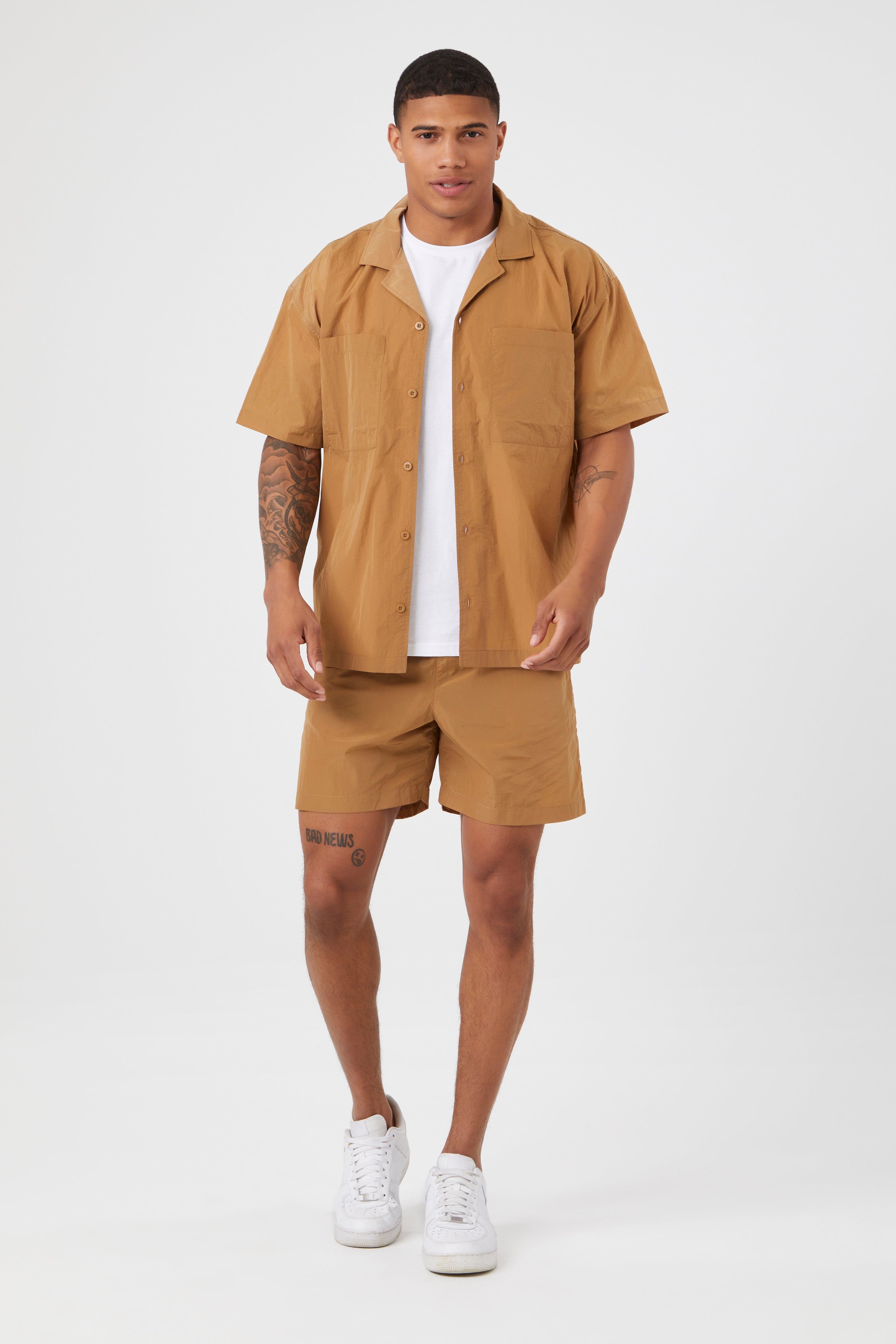 Haut boutonné avec col cubain sold by Urban Planet product image thumbnail 4