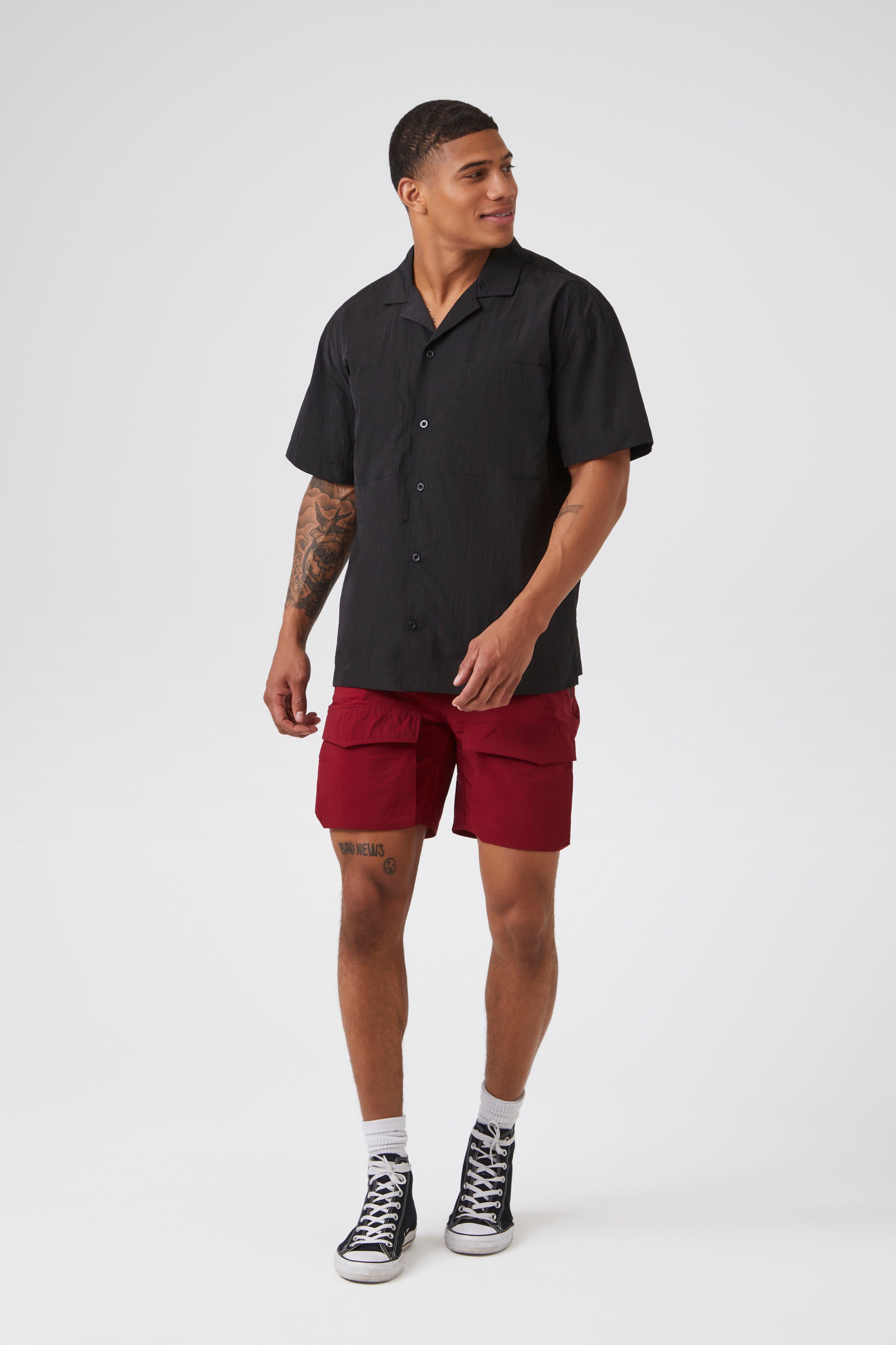 Haut boutonné avec col cubain sold by Urban Planet product image thumbnail 9