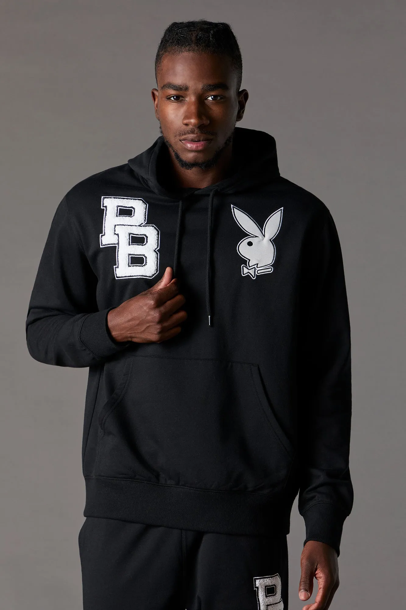 Haut à capuchon avec motif brodé Playboy sold by Urban Planet product image thumbnail 5