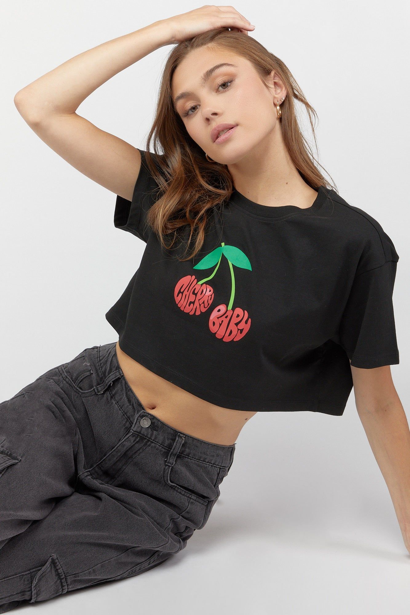 T-shirt court à imprimé Cherry Baby sold by Urban Planet