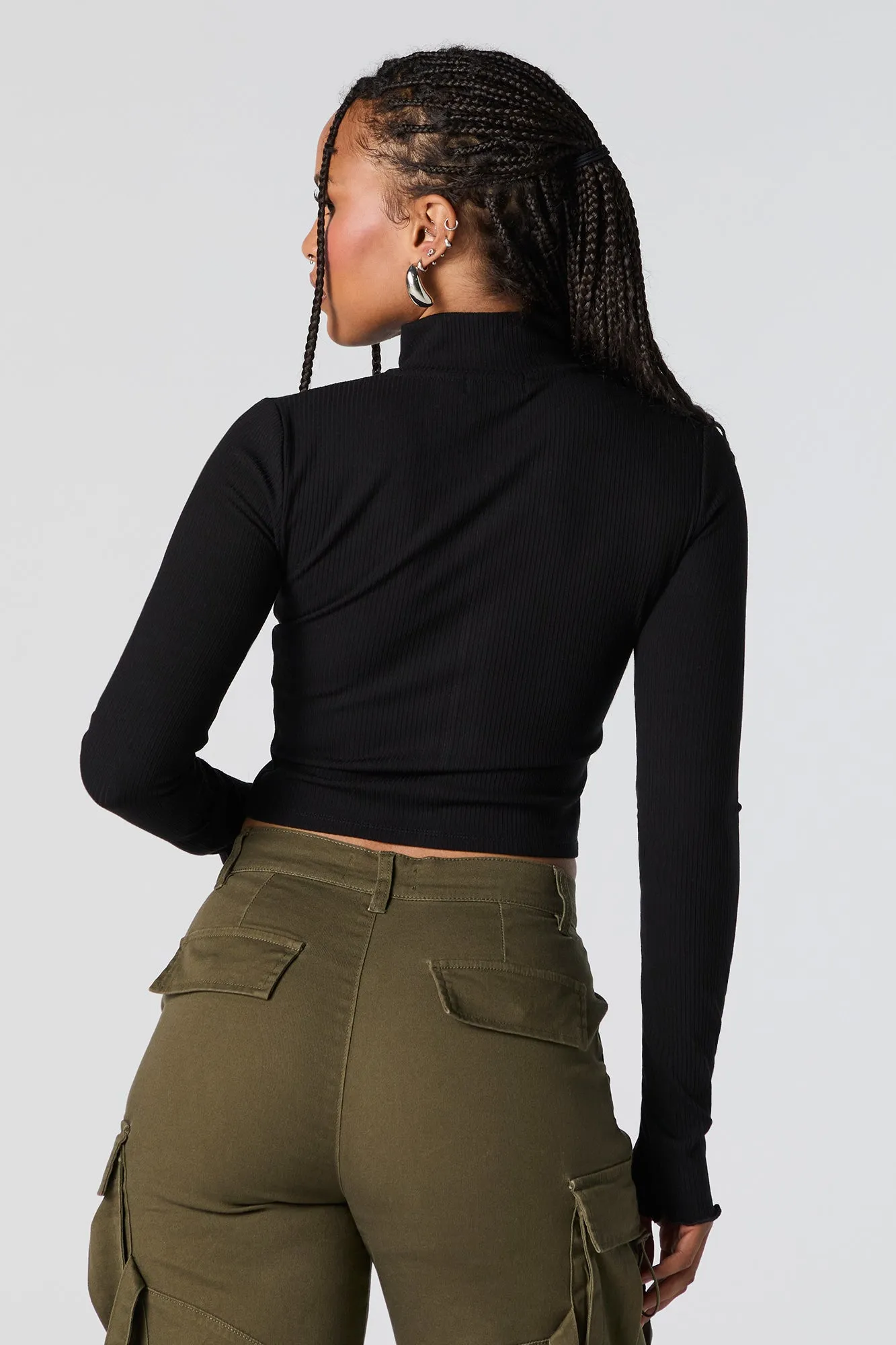 Haut côtelé à manches longues avec col cheminée et fermeture à glissière sold by Urban Planet product image thumbnail 5