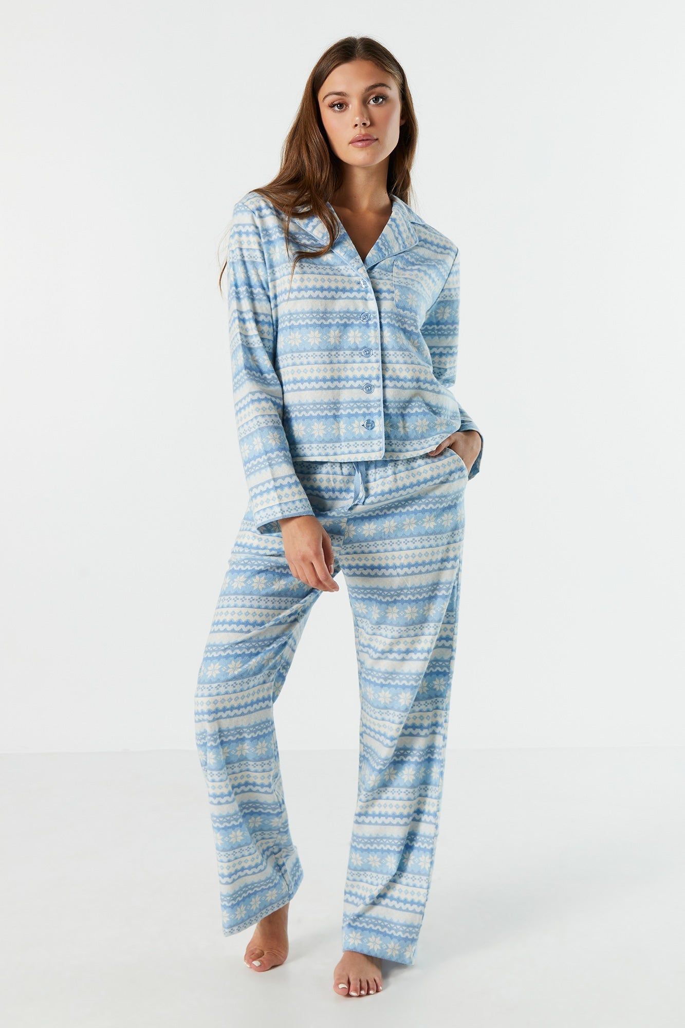 Pyjama deux-pièces en flanelle à imprimé sold by Urban Planet