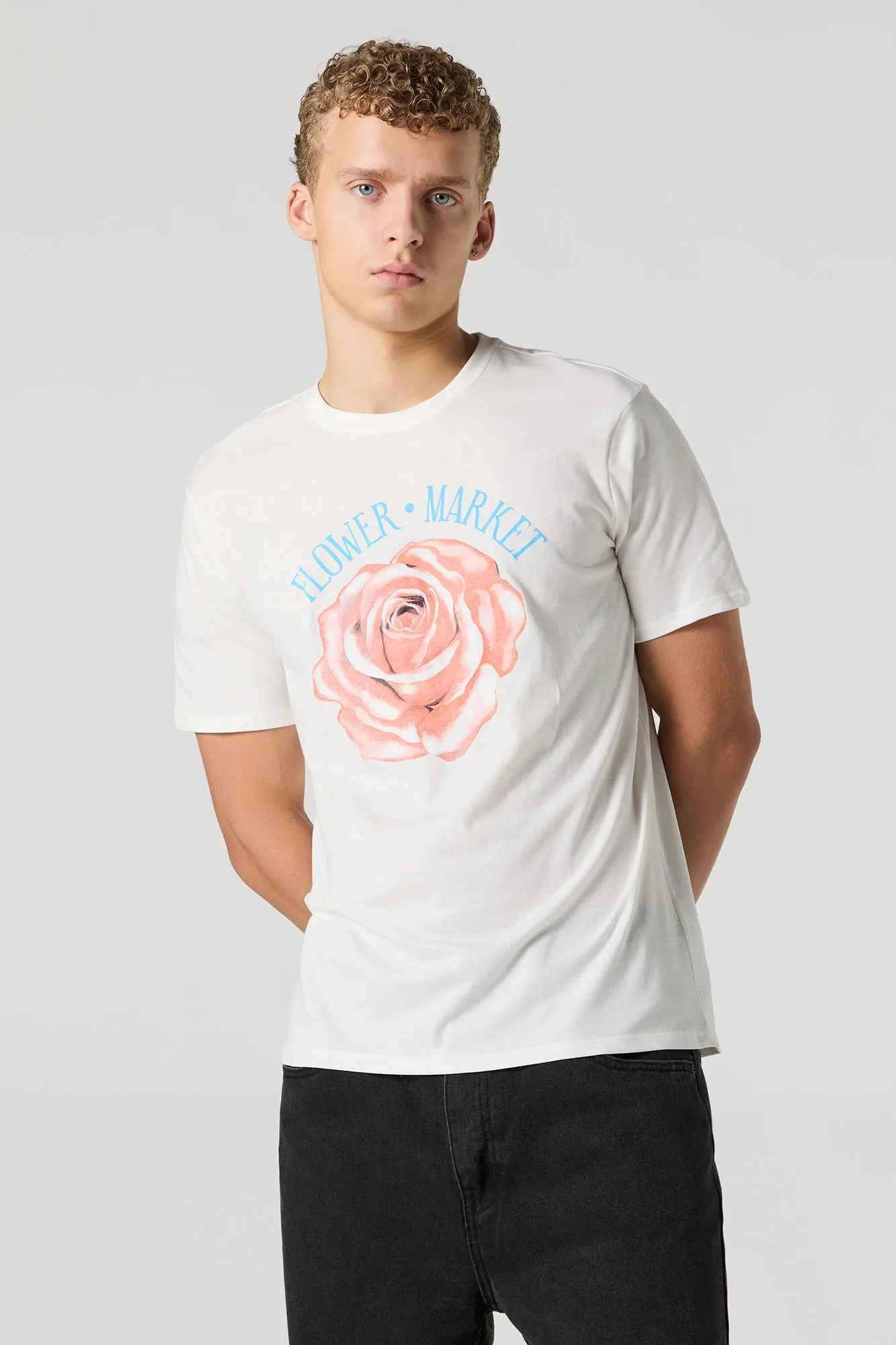 T-shirt à imprimé Flower Market sold by Urban Planet