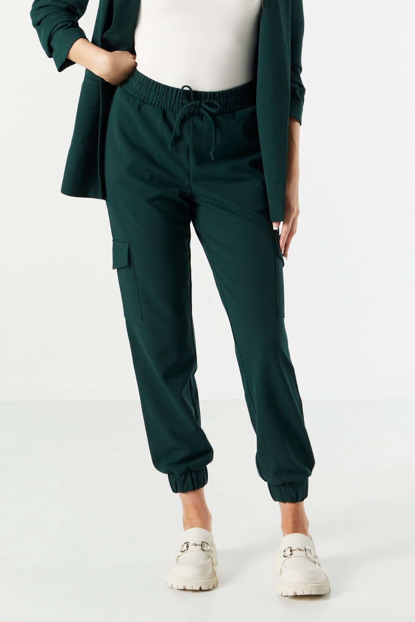 Pantalon de jogging cargo à taille coulissante sold by Urban Planet product image thumbnail 8