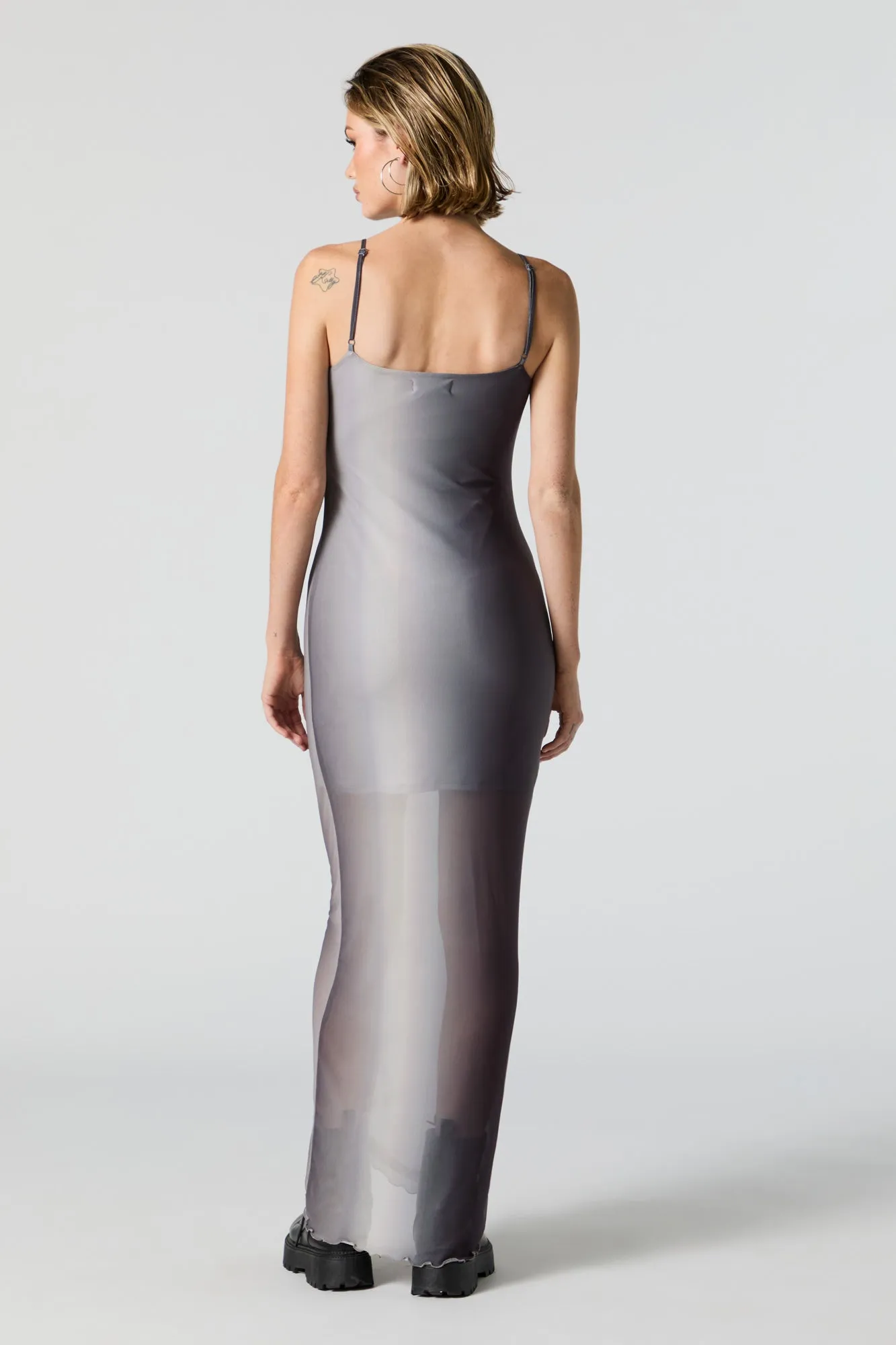 Robe maxi sans manches en filet charbonneux sold by Urban Planet product image thumbnail 3