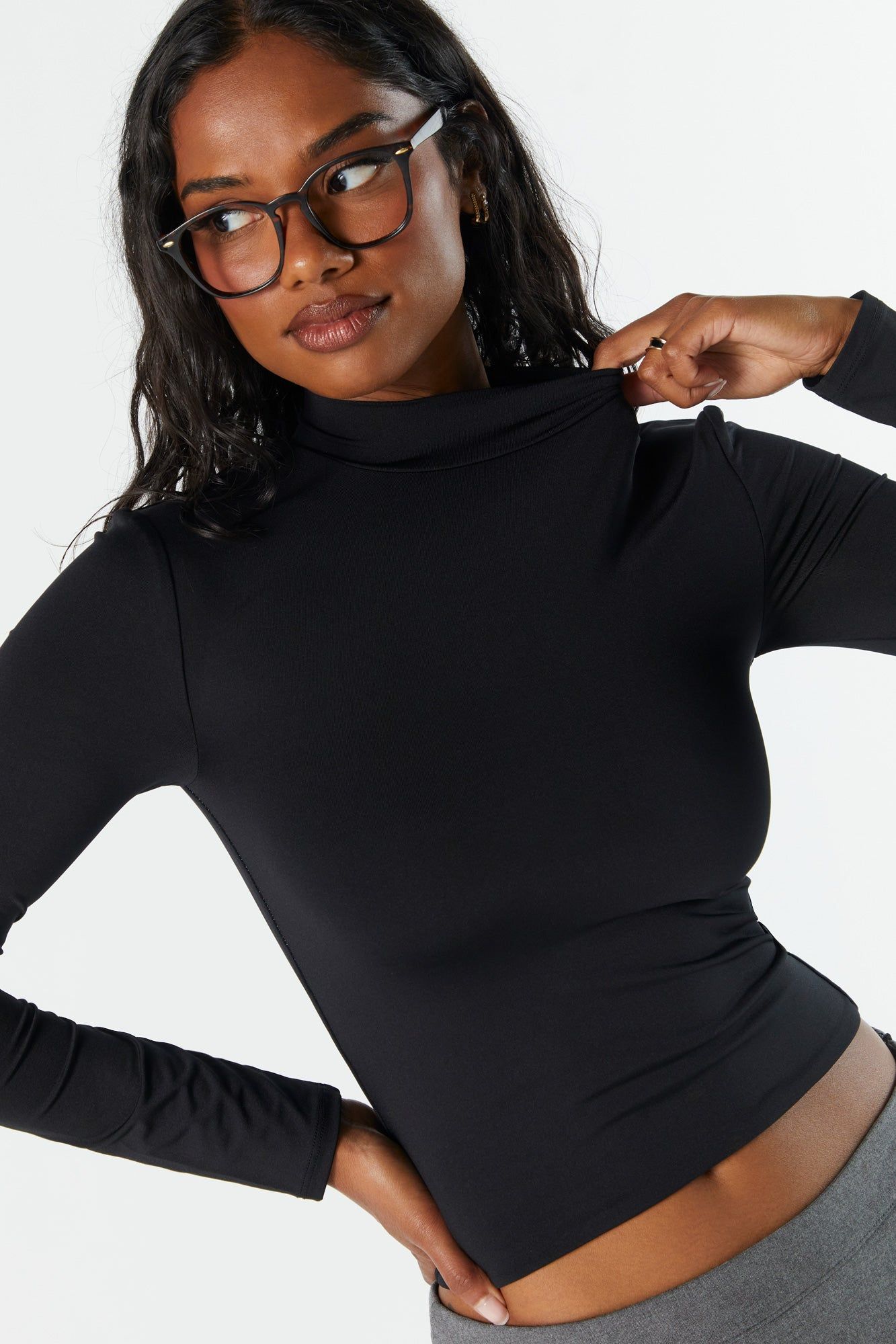 Haut profilé à manches longues avec col cheminée sold by Urban Planet product image thumbnail 6